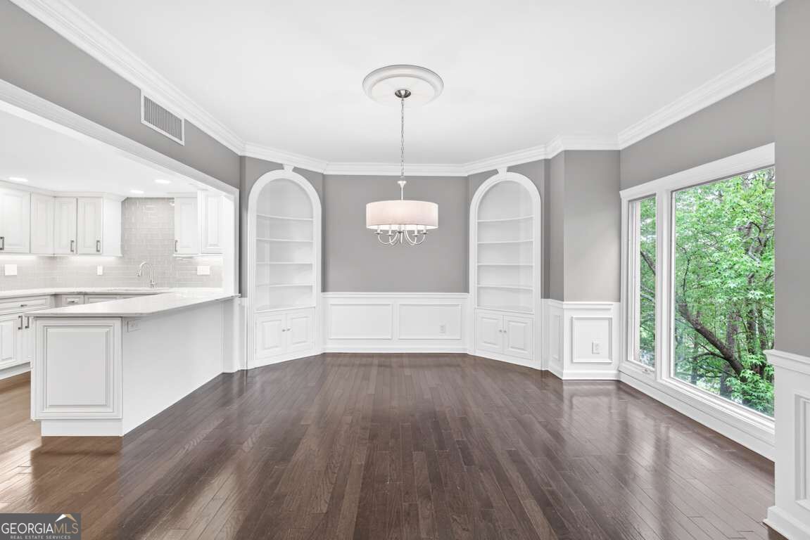 2769 Peachtree Road Ne # 10 Property Photo 13