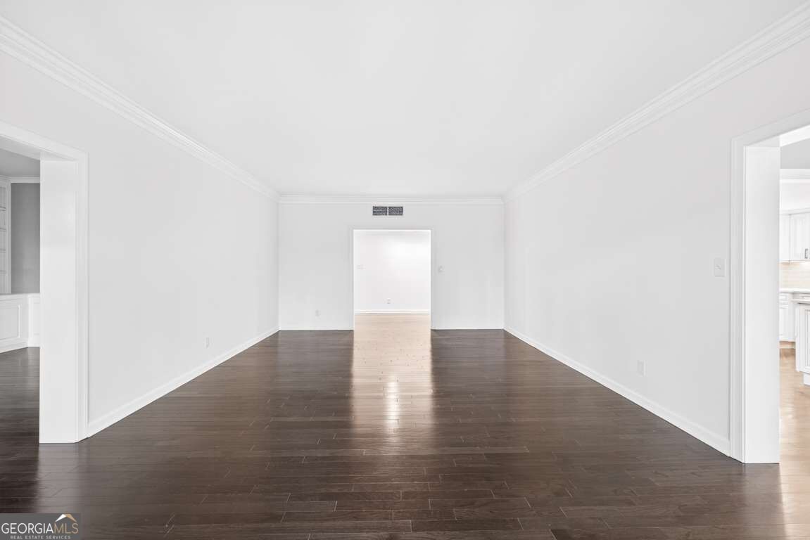 2769 Peachtree Road Ne # 10 Property Photo 16
