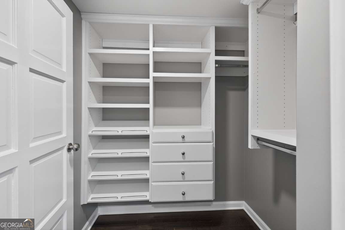 2769 Peachtree Road Ne # 10 Property Photo 23