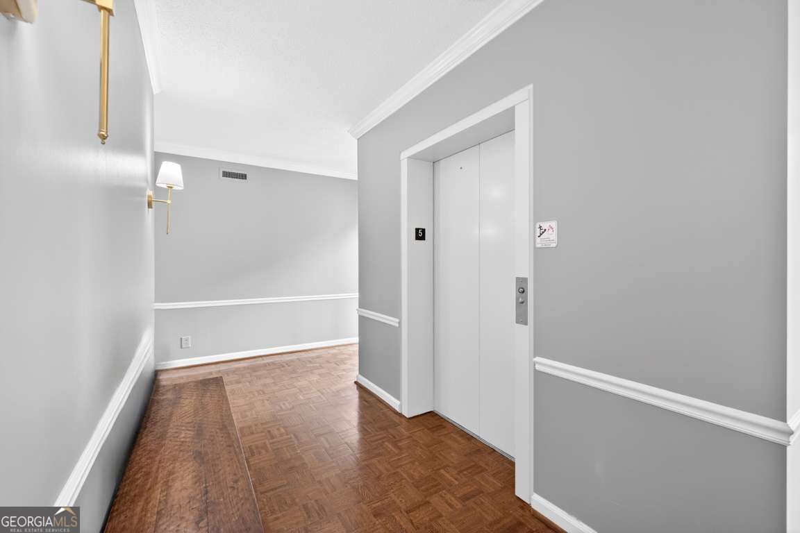 2769 Peachtree Road Ne # 10 Property Photo 40
