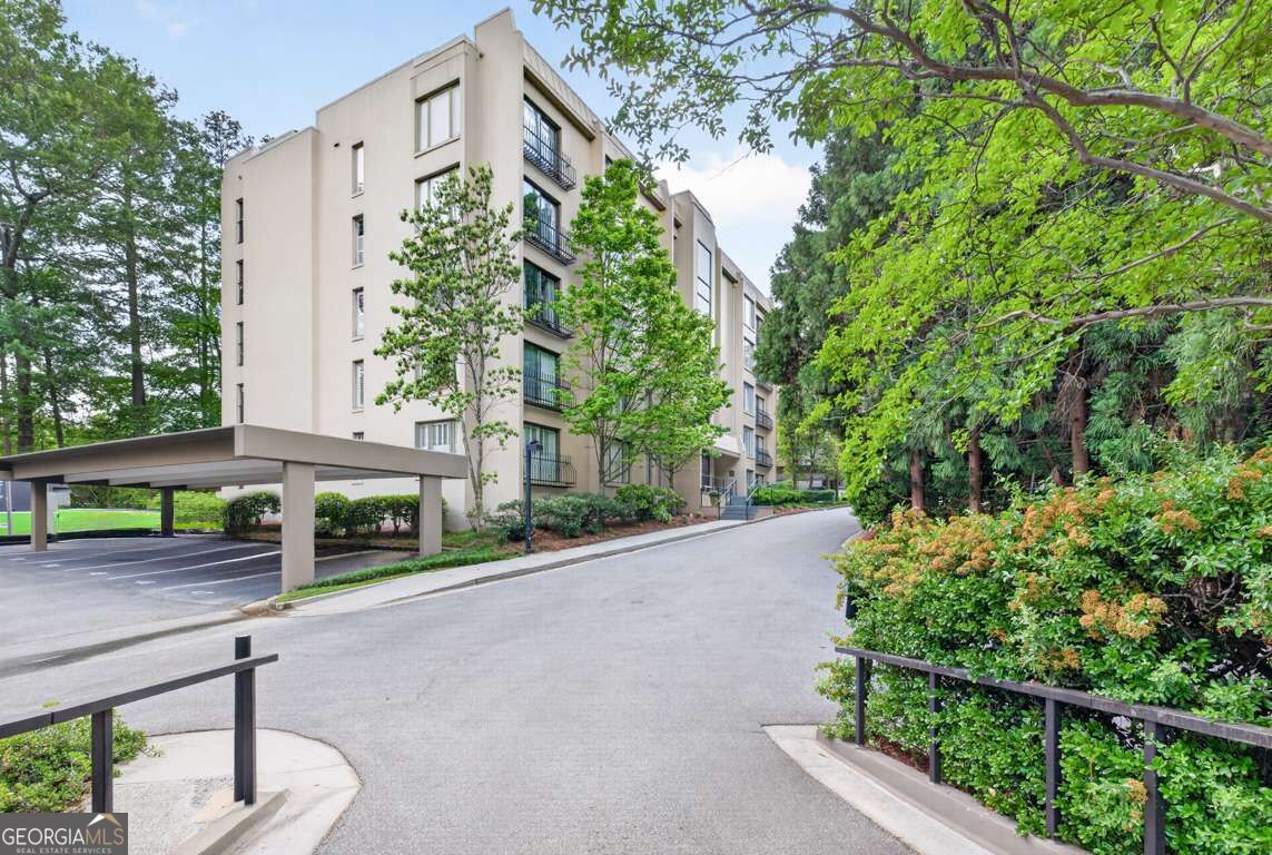 2769 Peachtree Road Ne # 10 Property Photo 45