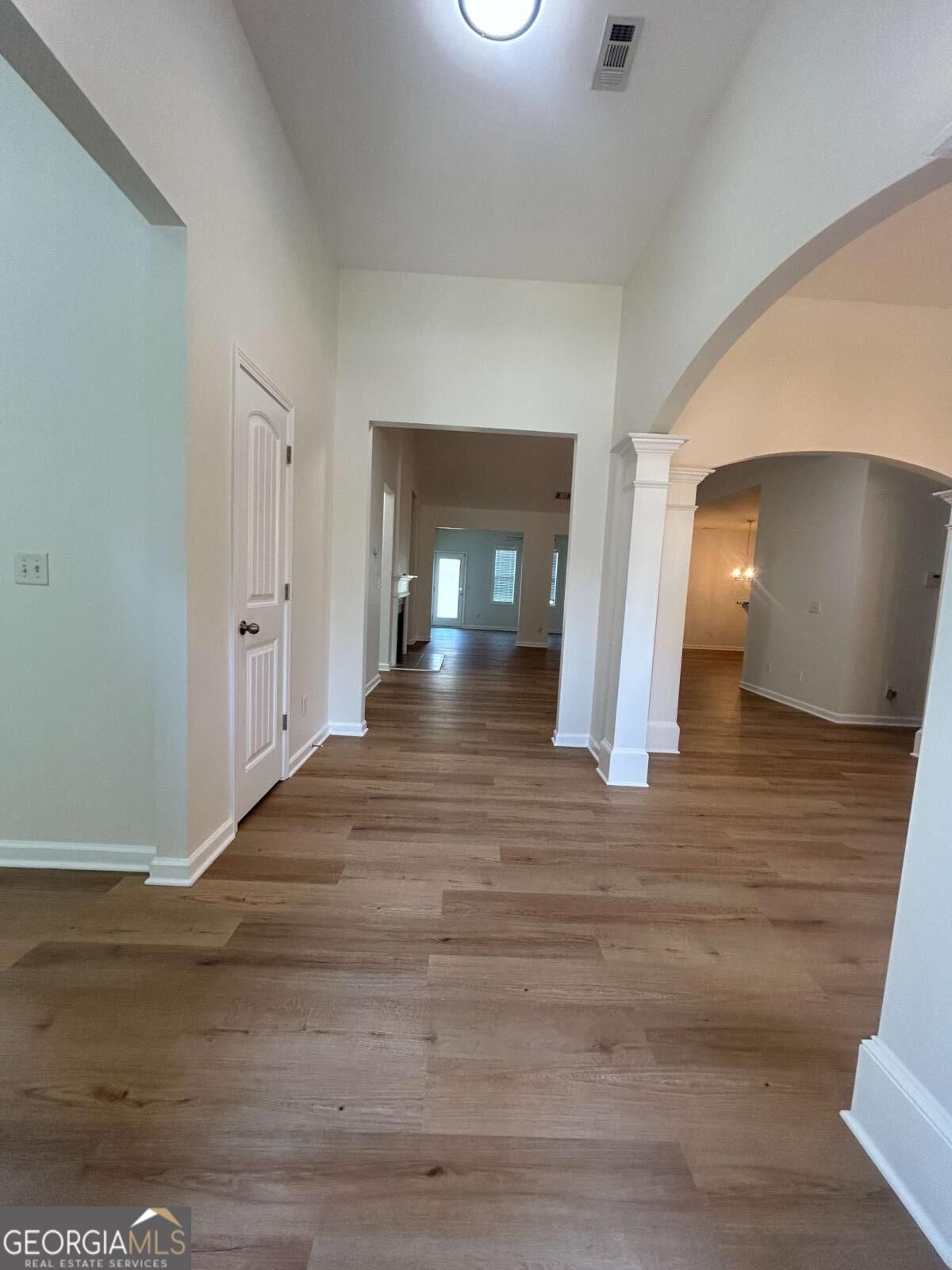 825 Stonehaven Road Sw Property Photo 7