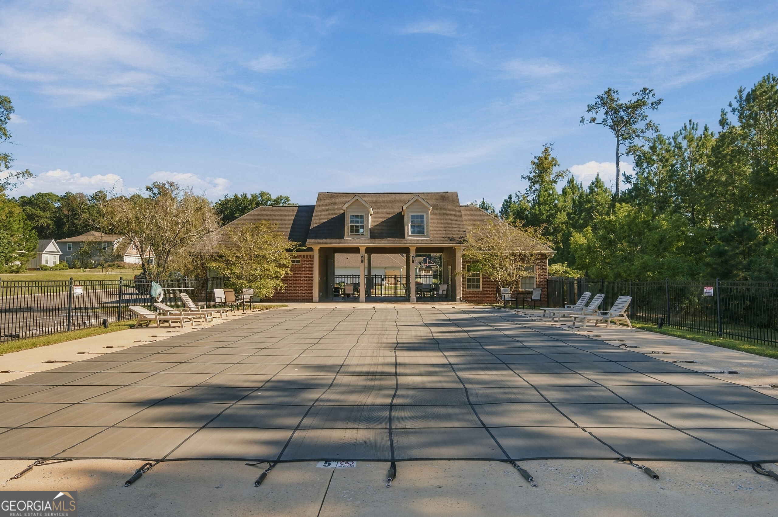 709 Springhill Drive Property Photo 34