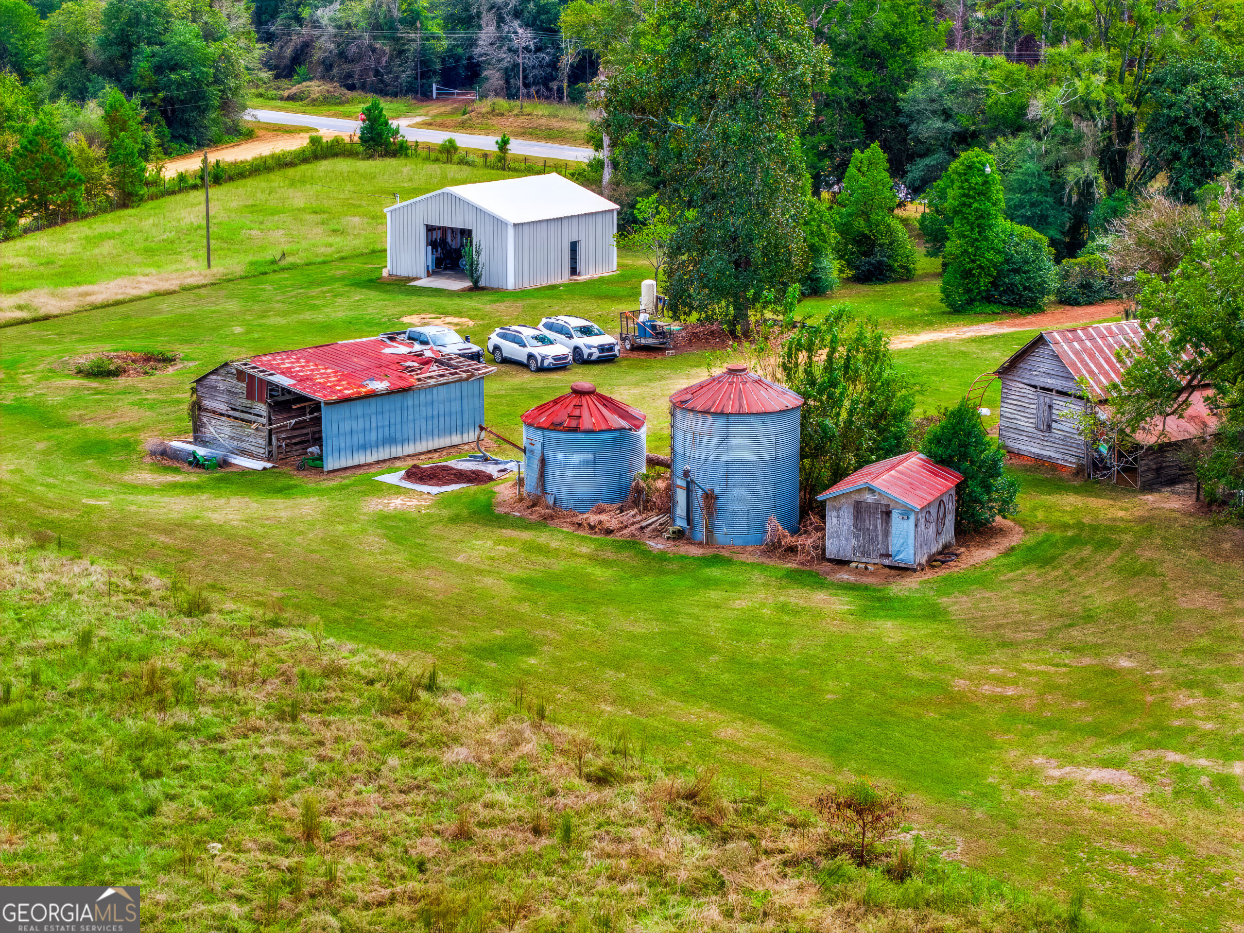 863 Effingham Highway Property Photo 4
