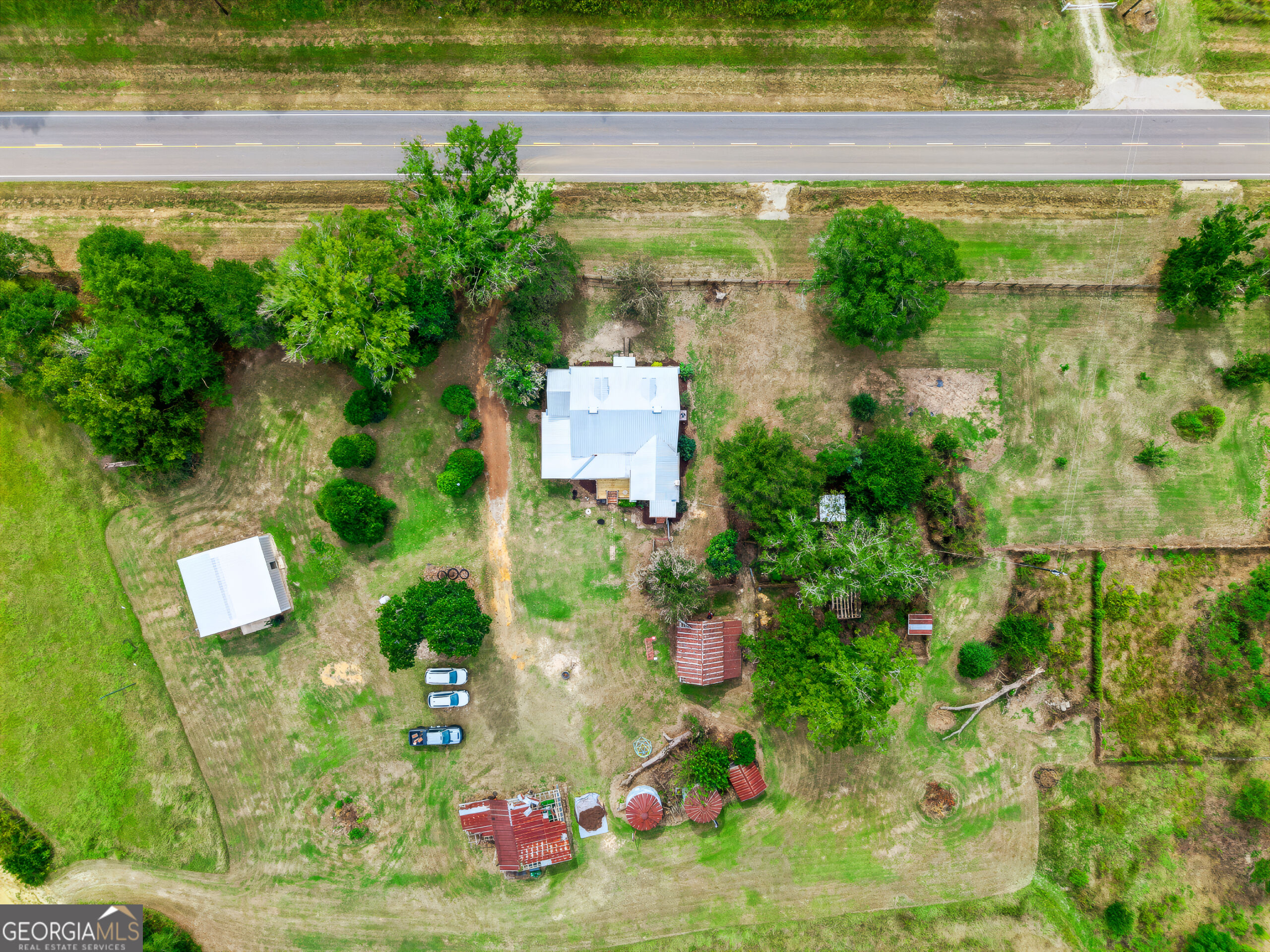 863 Effingham Highway Property Photo 11