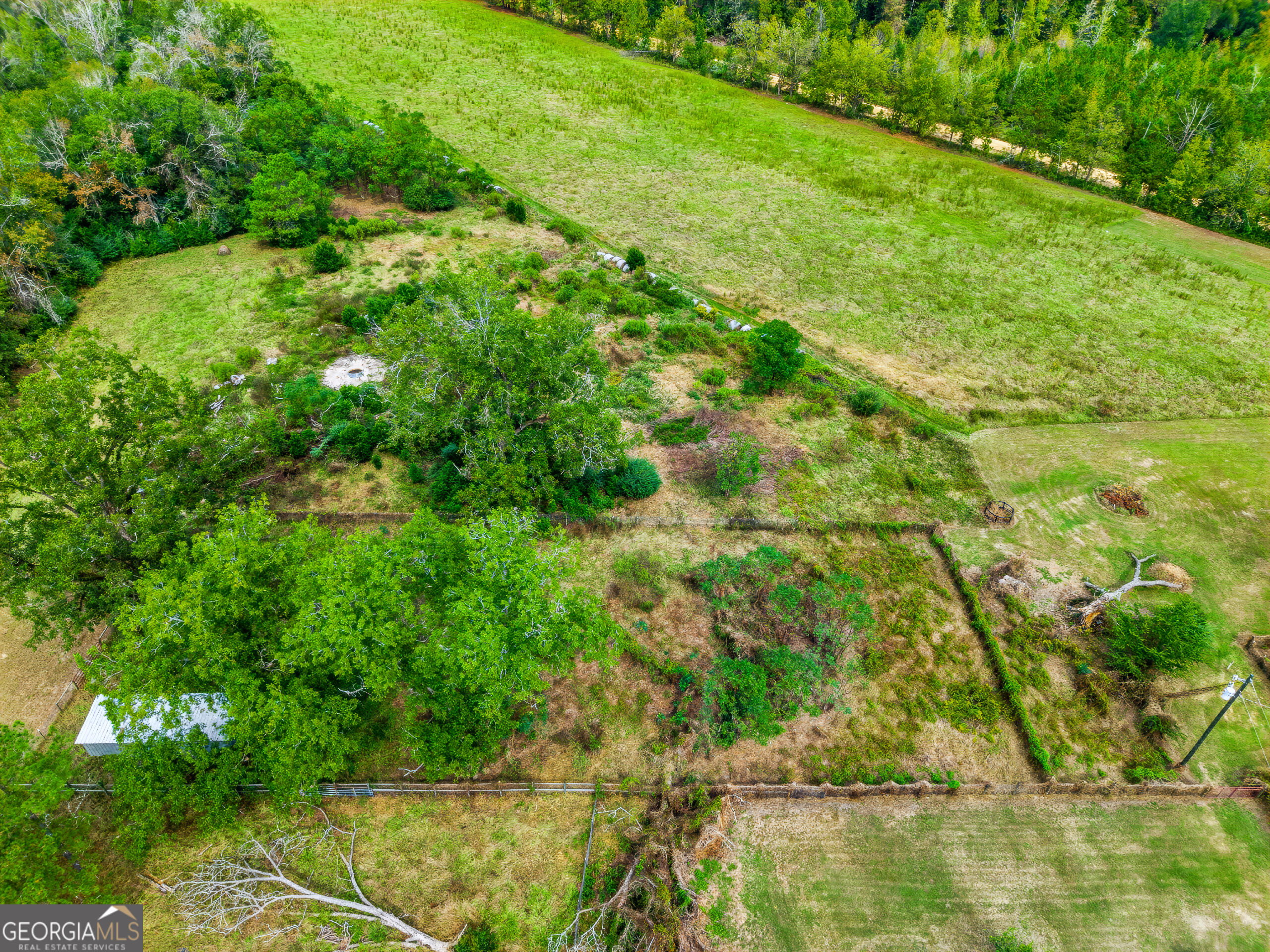863 Effingham Highway Property Photo 15