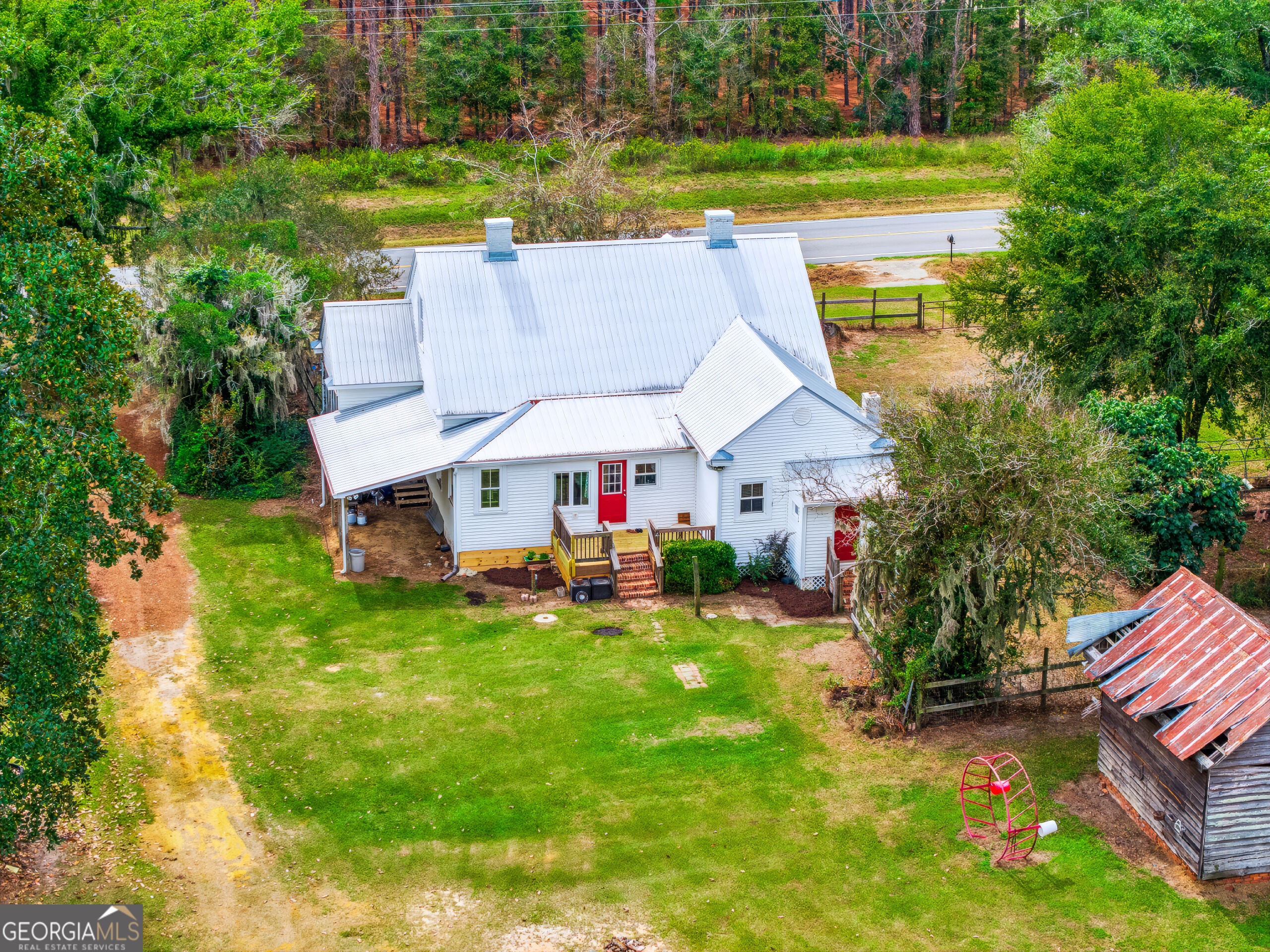 863 Effingham Highway Property Photo 18