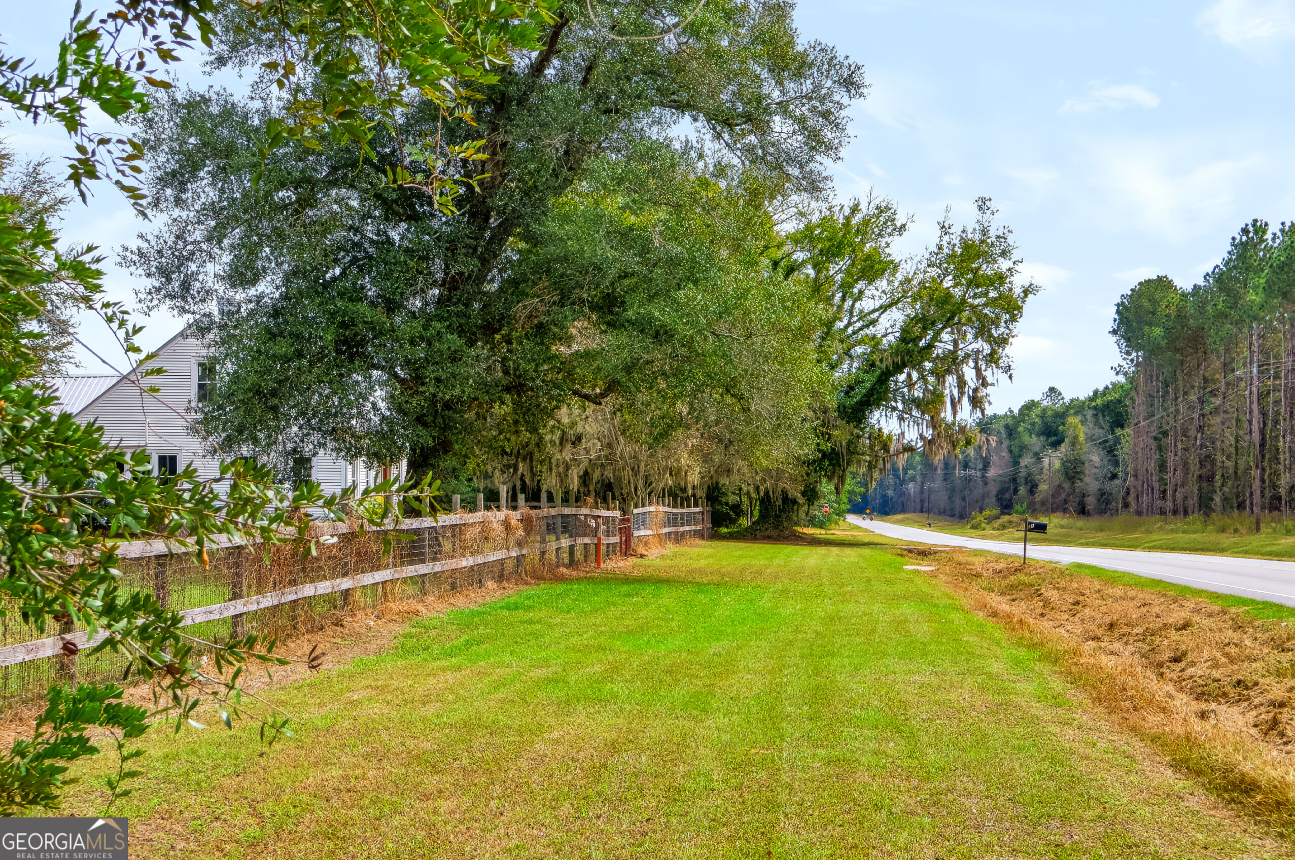 863 Effingham Highway Property Photo 46