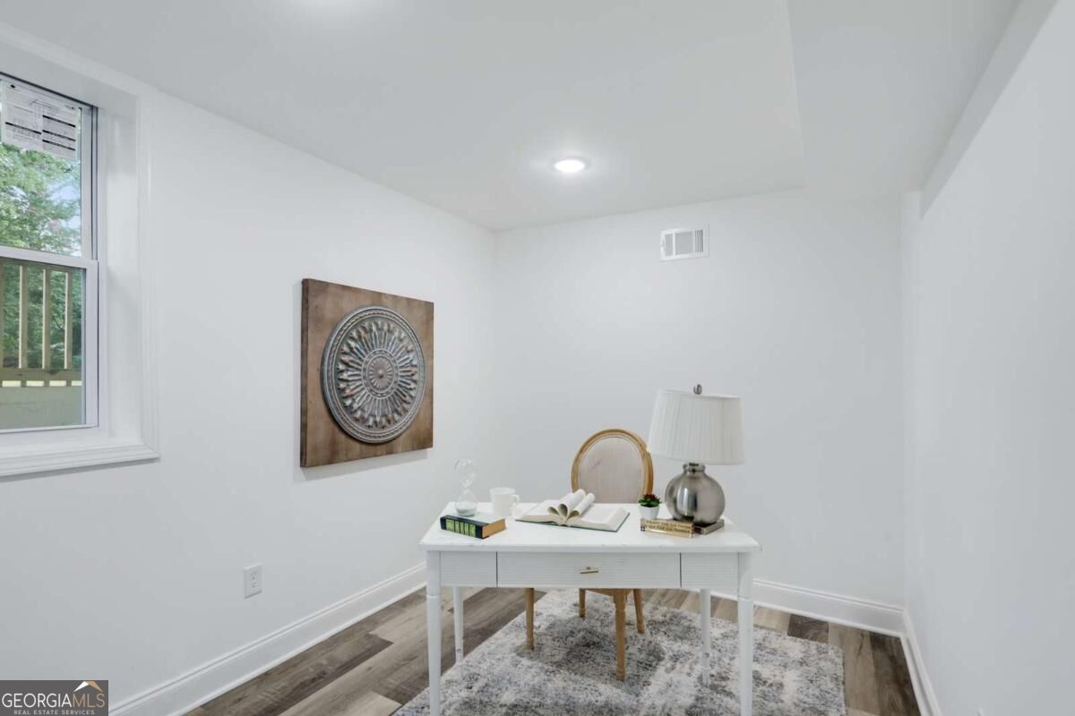 1650 Joseph E Boone Boulevard # B Property Photo 10