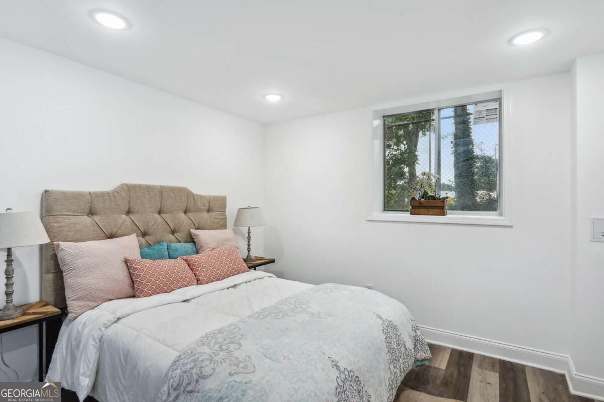 1650 Joseph E Boone Boulevard # B Property Photo 11