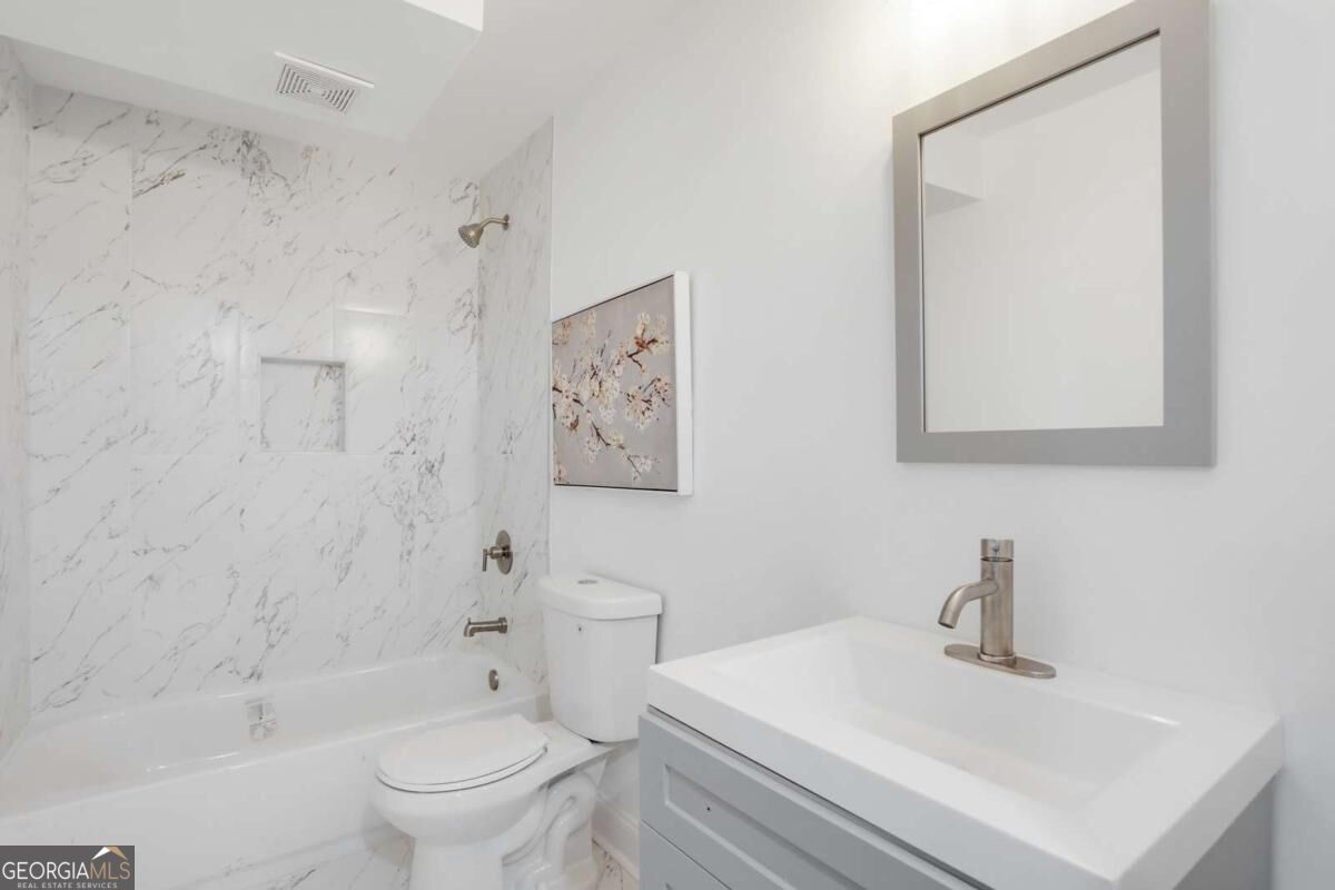 1650 Joseph E Boone Boulevard # B Property Photo 13