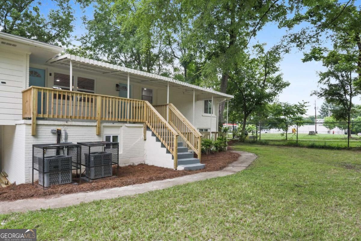 1650 Joseph E Boone Boulevard # B Property Photo 18
