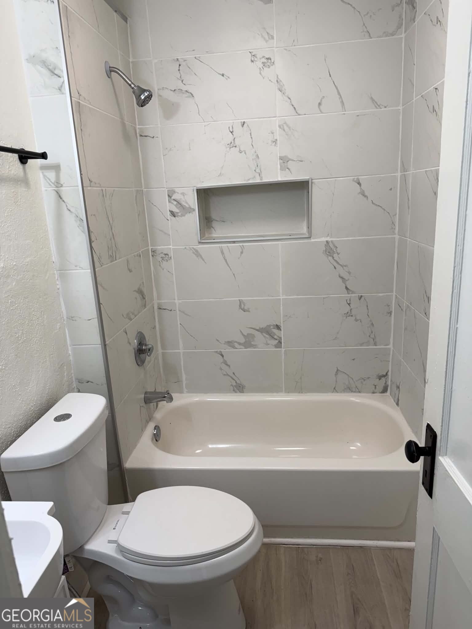 600 S Harlem Circle Property Photo 3
