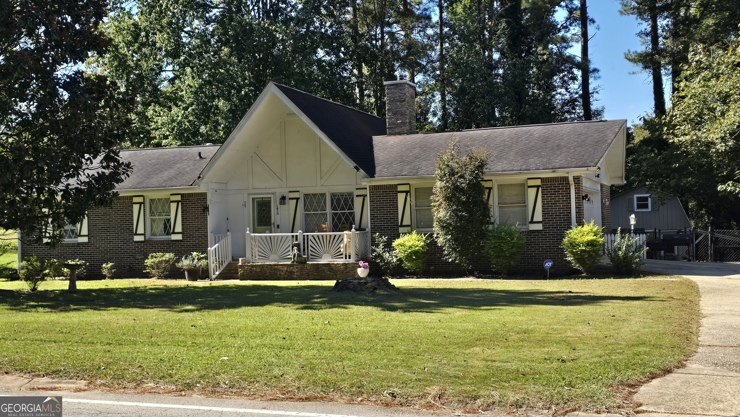 1413 Flat Rock Road Property Photo 6