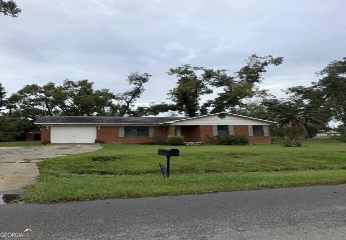 1707 Spooner Road Property Photo 1