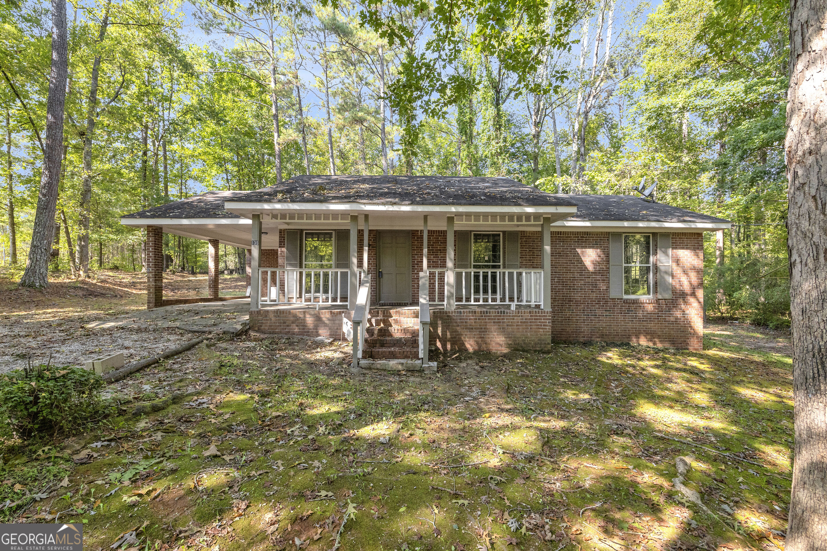 135 Sara Drive Property Photo 13