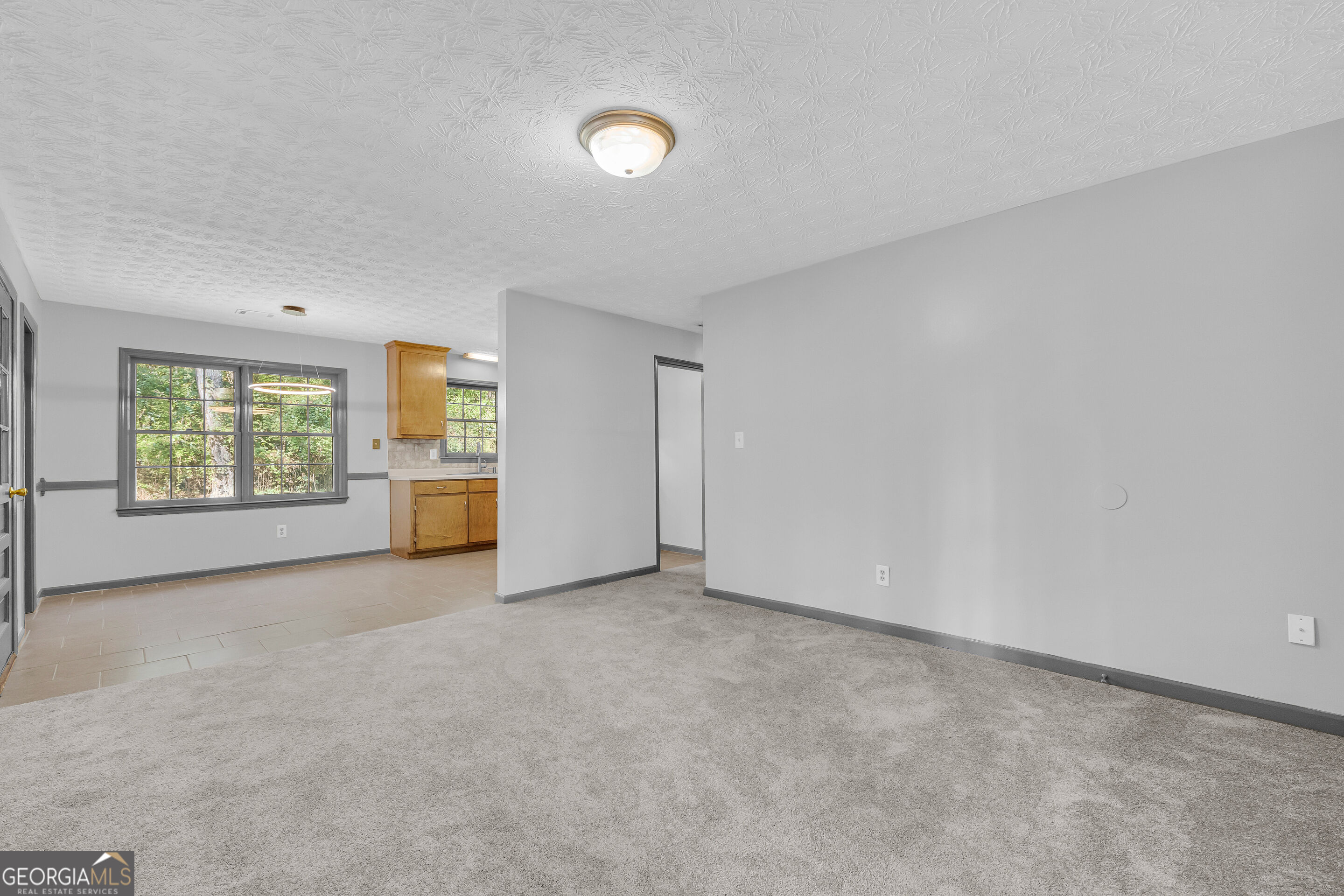 135 Sara Drive Property Photo 16