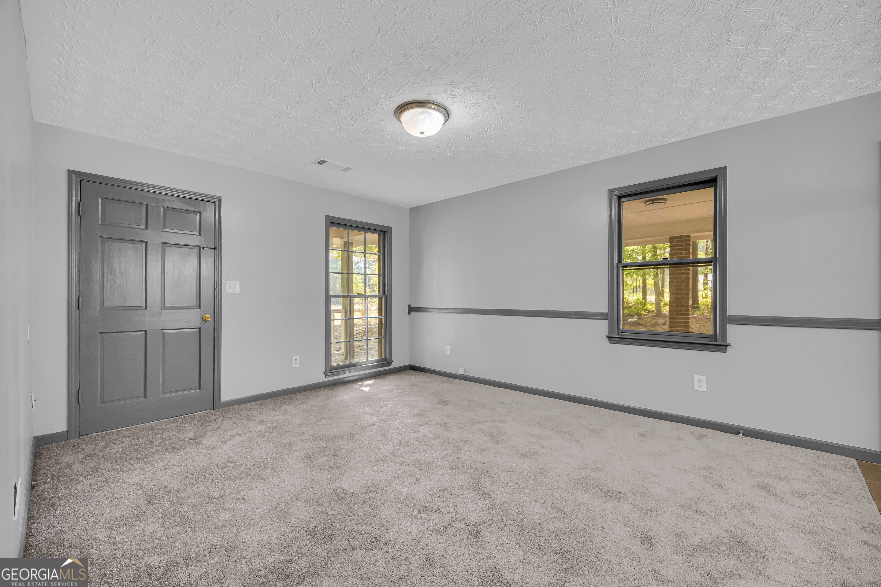 135 Sara Drive Property Photo 18