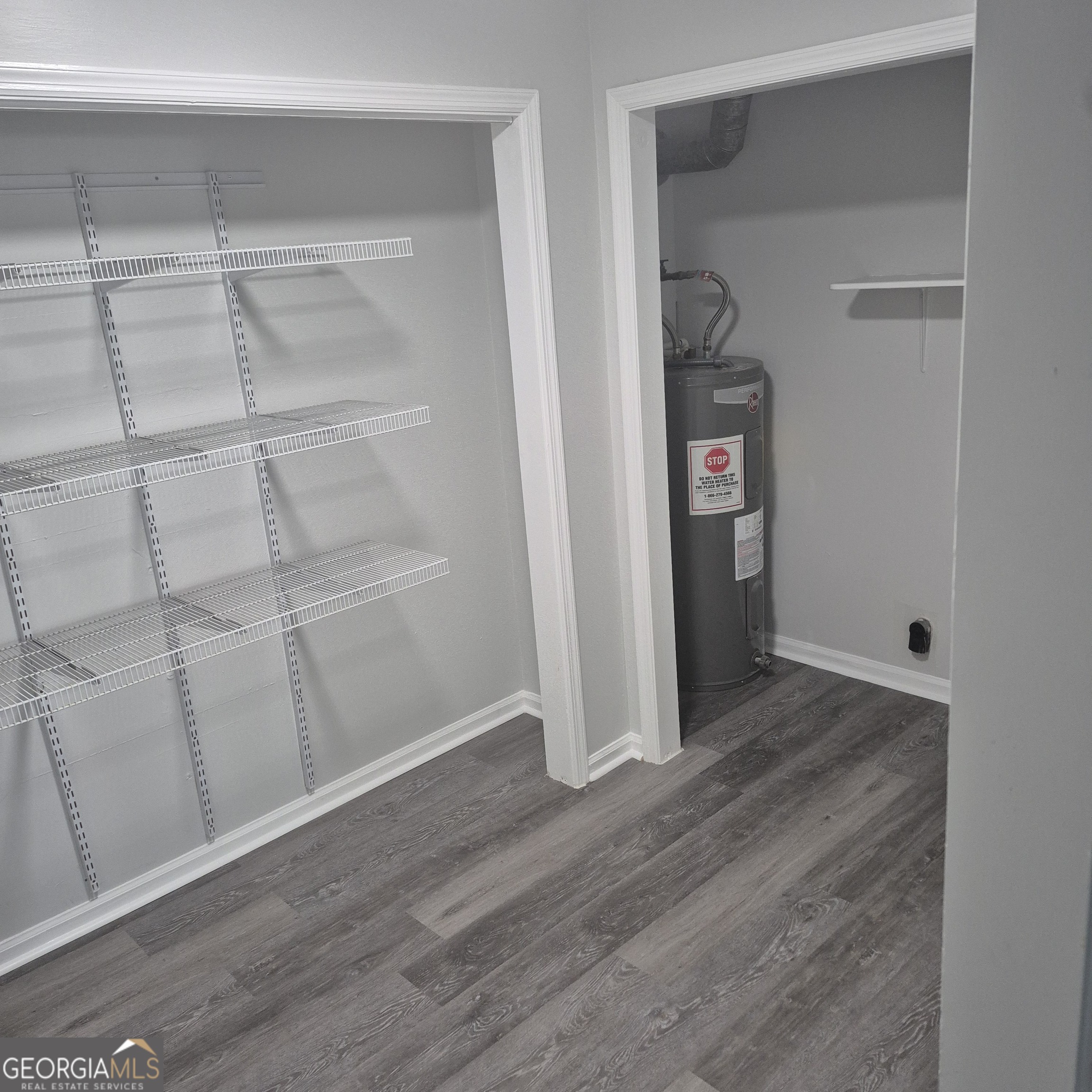 190 Springdale Court Property Photo 3