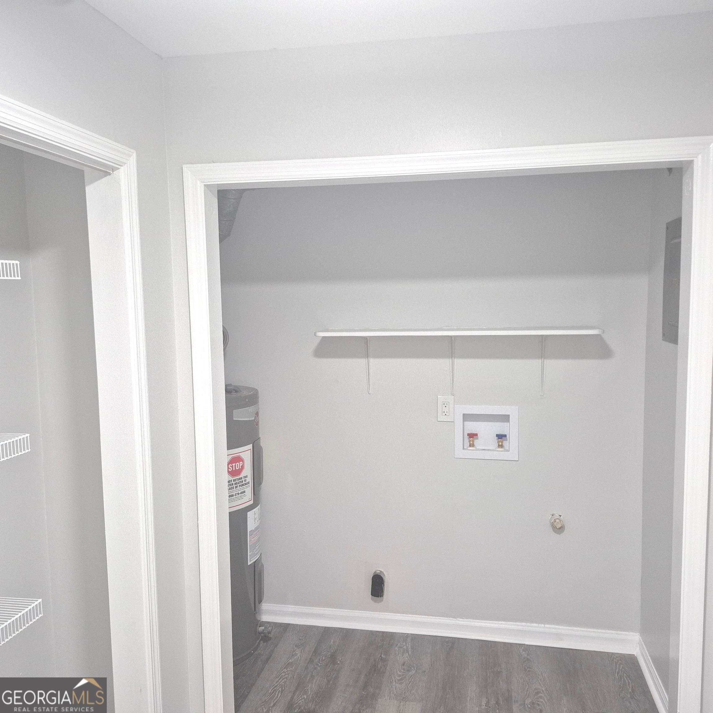 190 Springdale Court Property Photo 4
