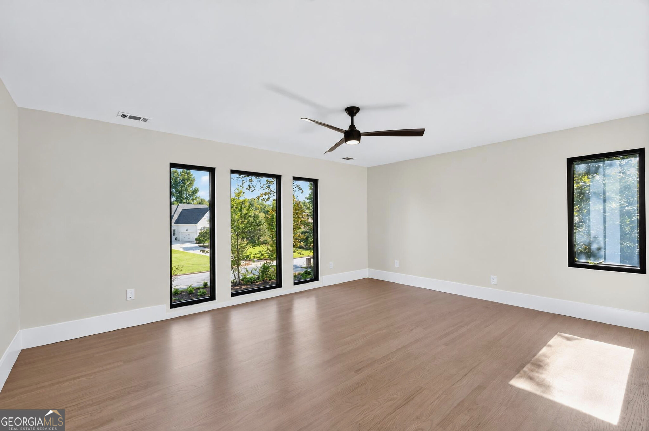 9290 Prestwick Club Drive Property Photo 32