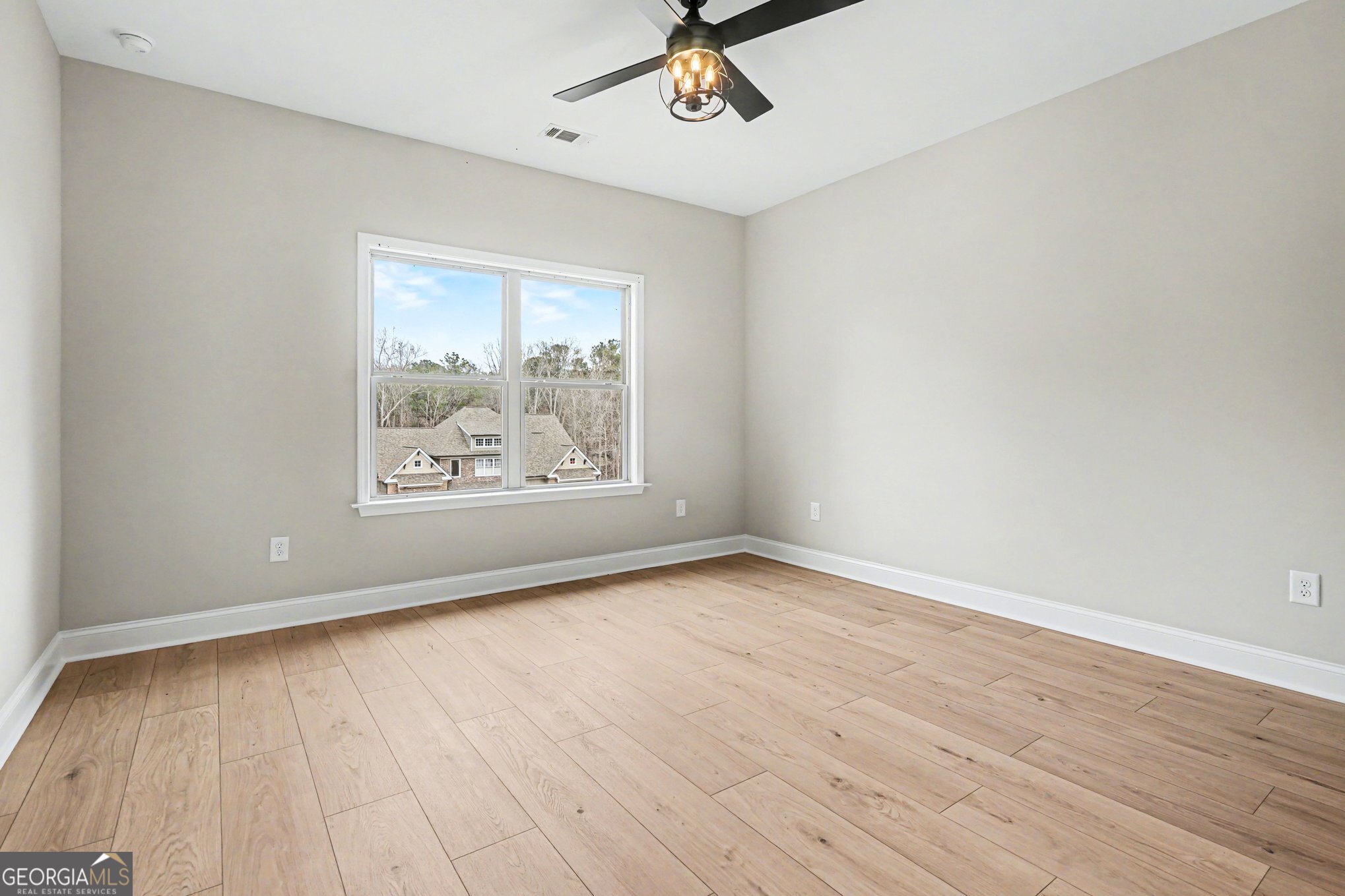 4457 Meadowwood Drive Property Photo 27