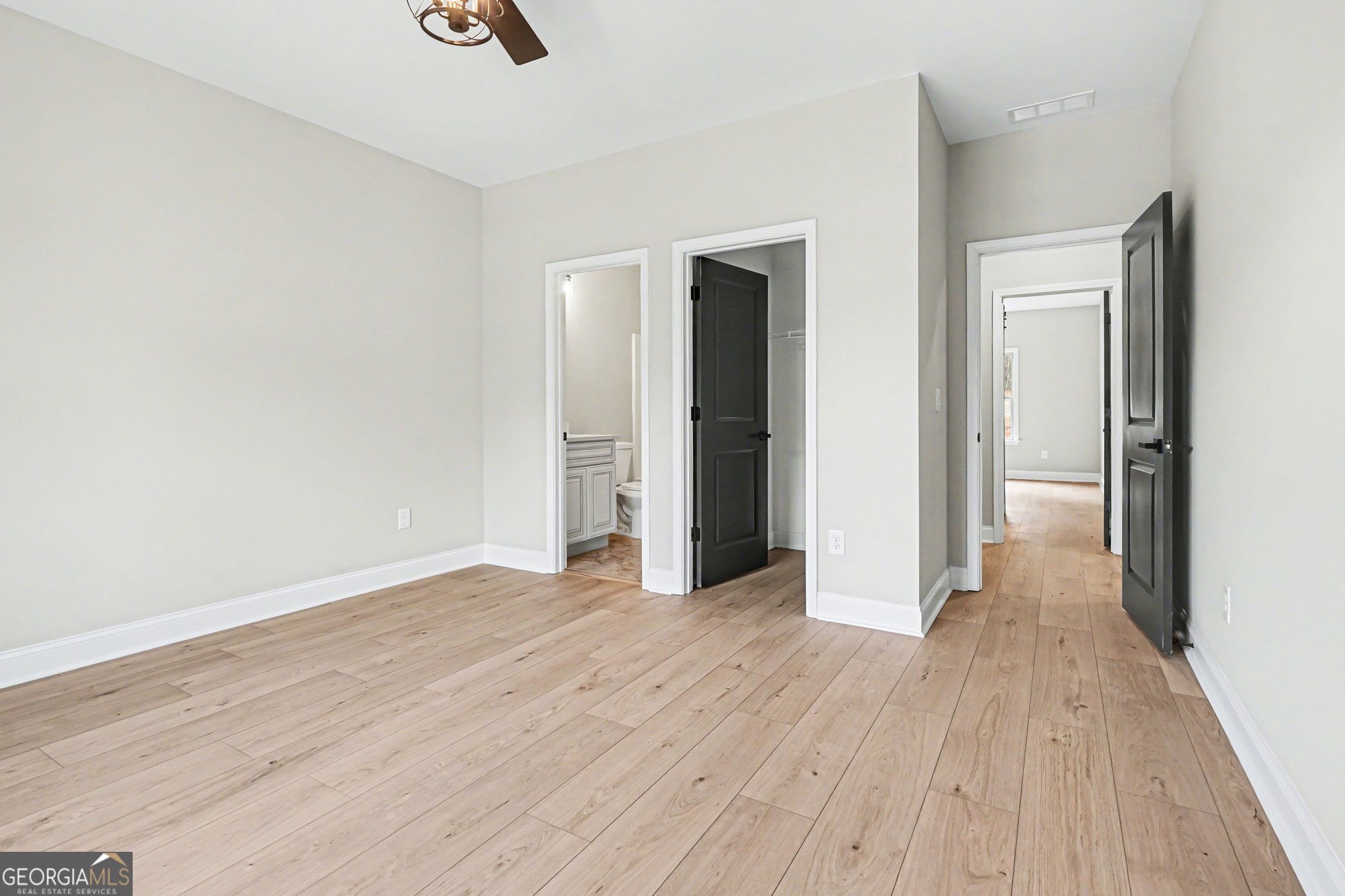 4457 Meadowwood Drive Property Photo 29
