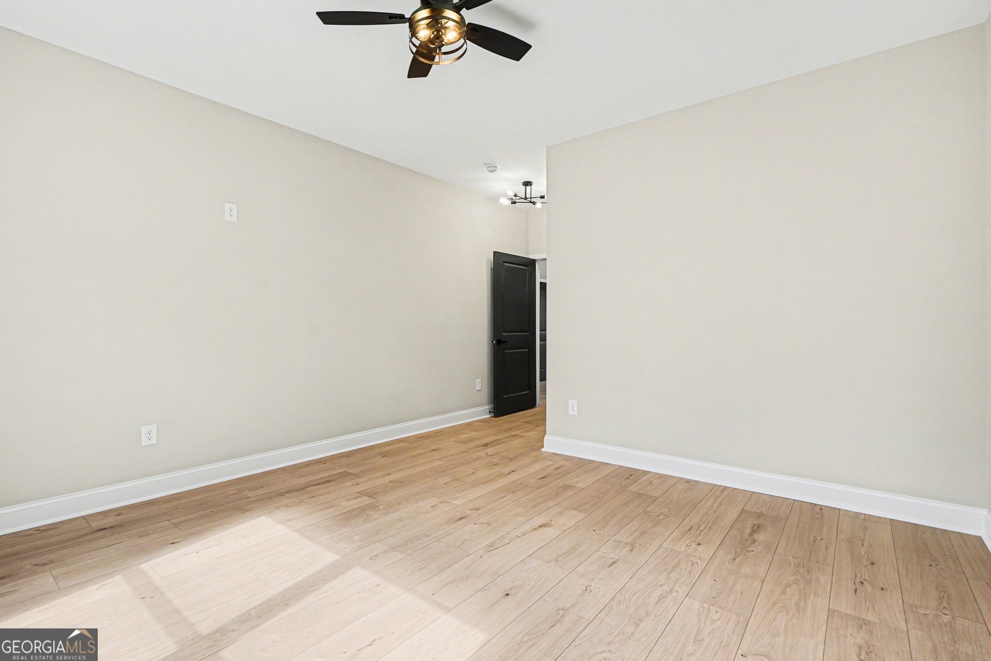 4457 Meadowwood Drive Property Photo 37