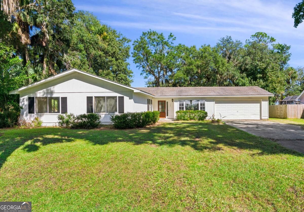 155 Belle Parkway Property Photo 1