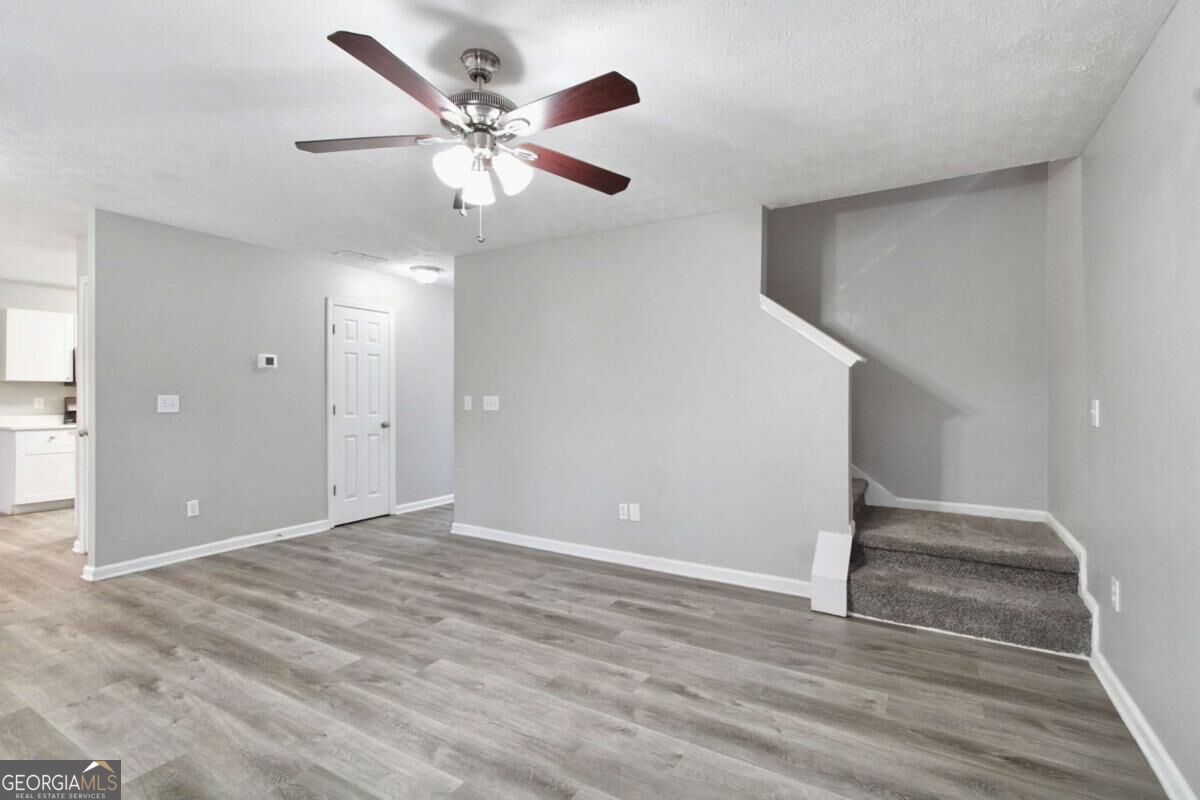 5069 Abbotts Glen Way Nw Property Photo 9
