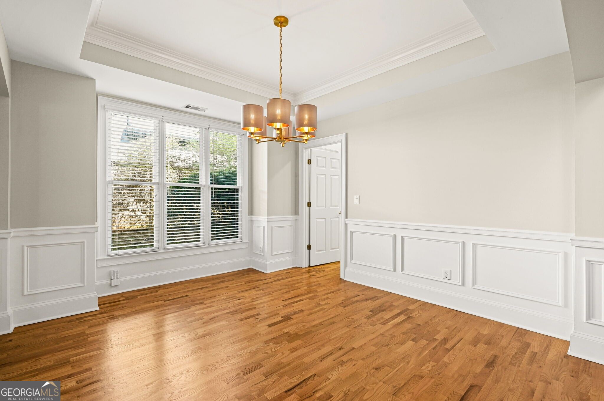 4595 Windsor Gate Court Property Photo 7