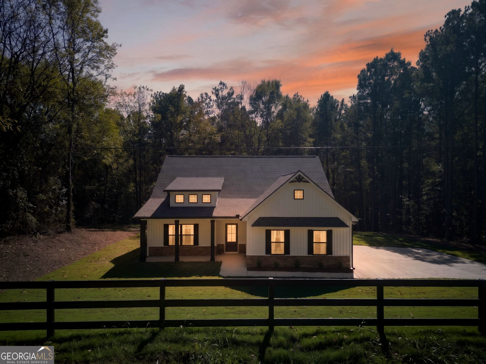338 Dunn Road Property Photo 4