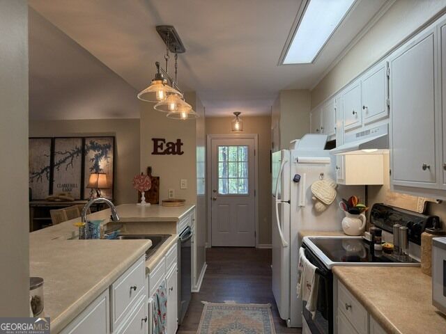 1001 Phil Harrison Street Property Photo 13