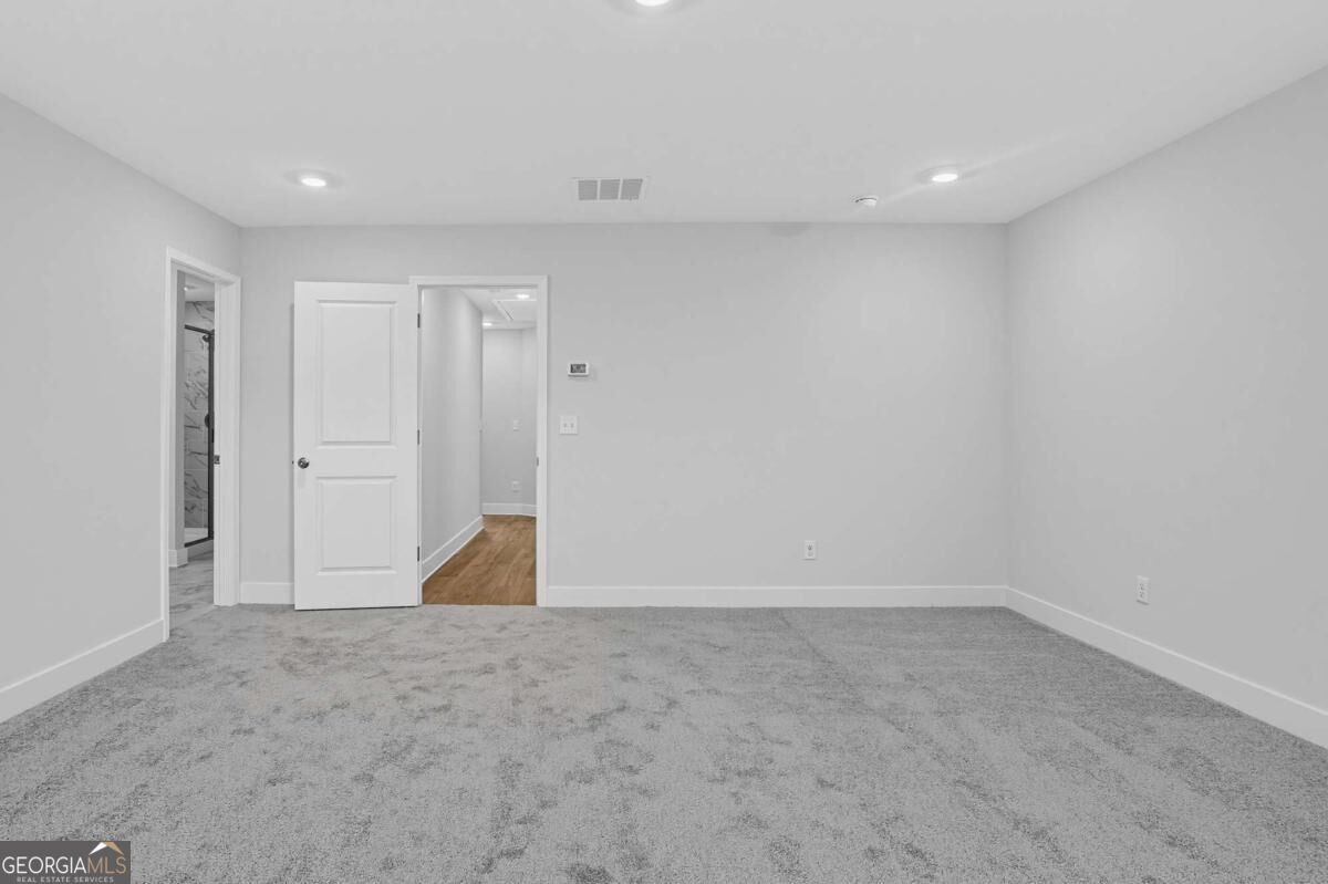 135 Rope Mill Court # 15 Property Photo 21