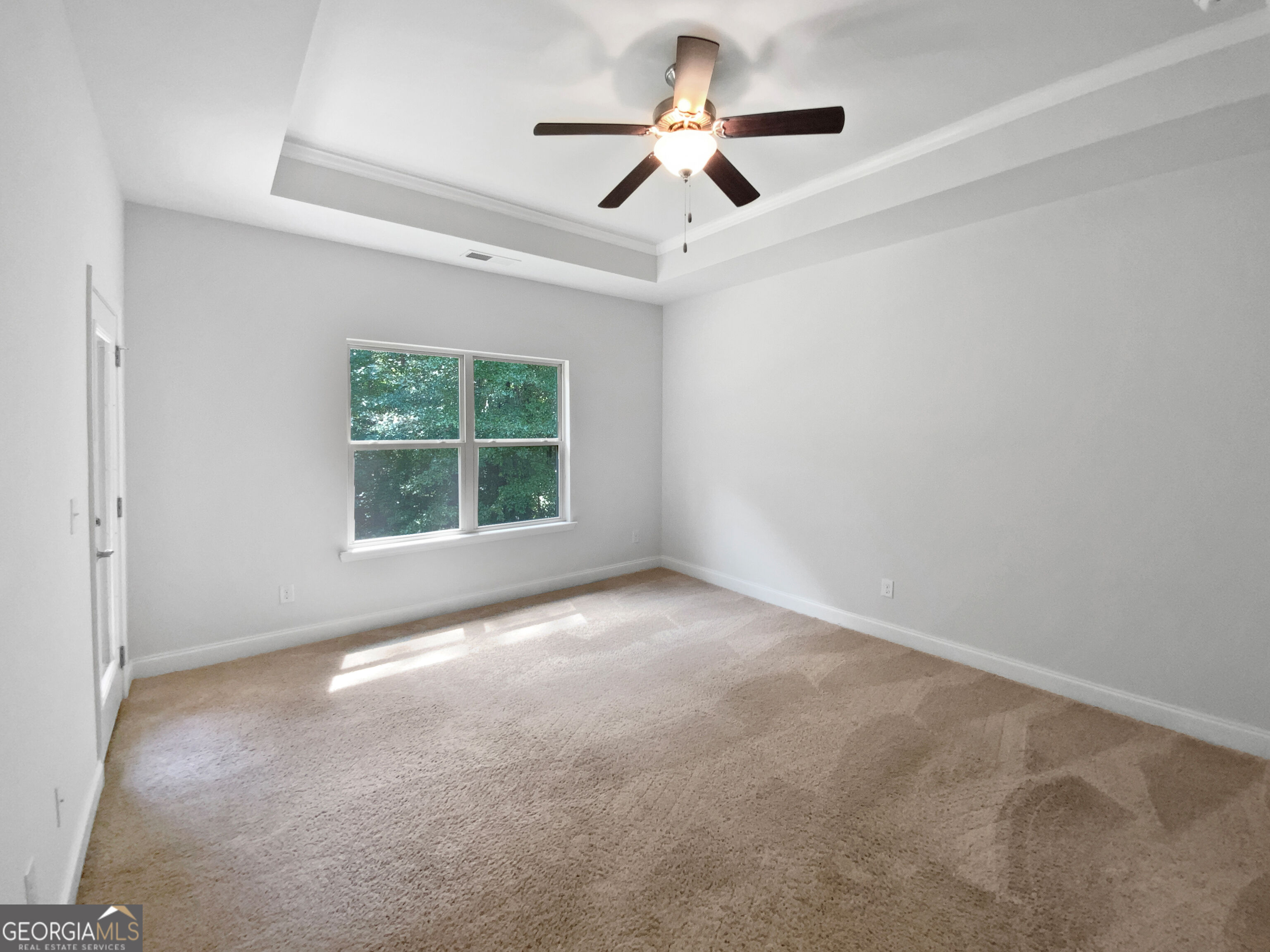 1037 Yorkshire Drive Property Photo 20