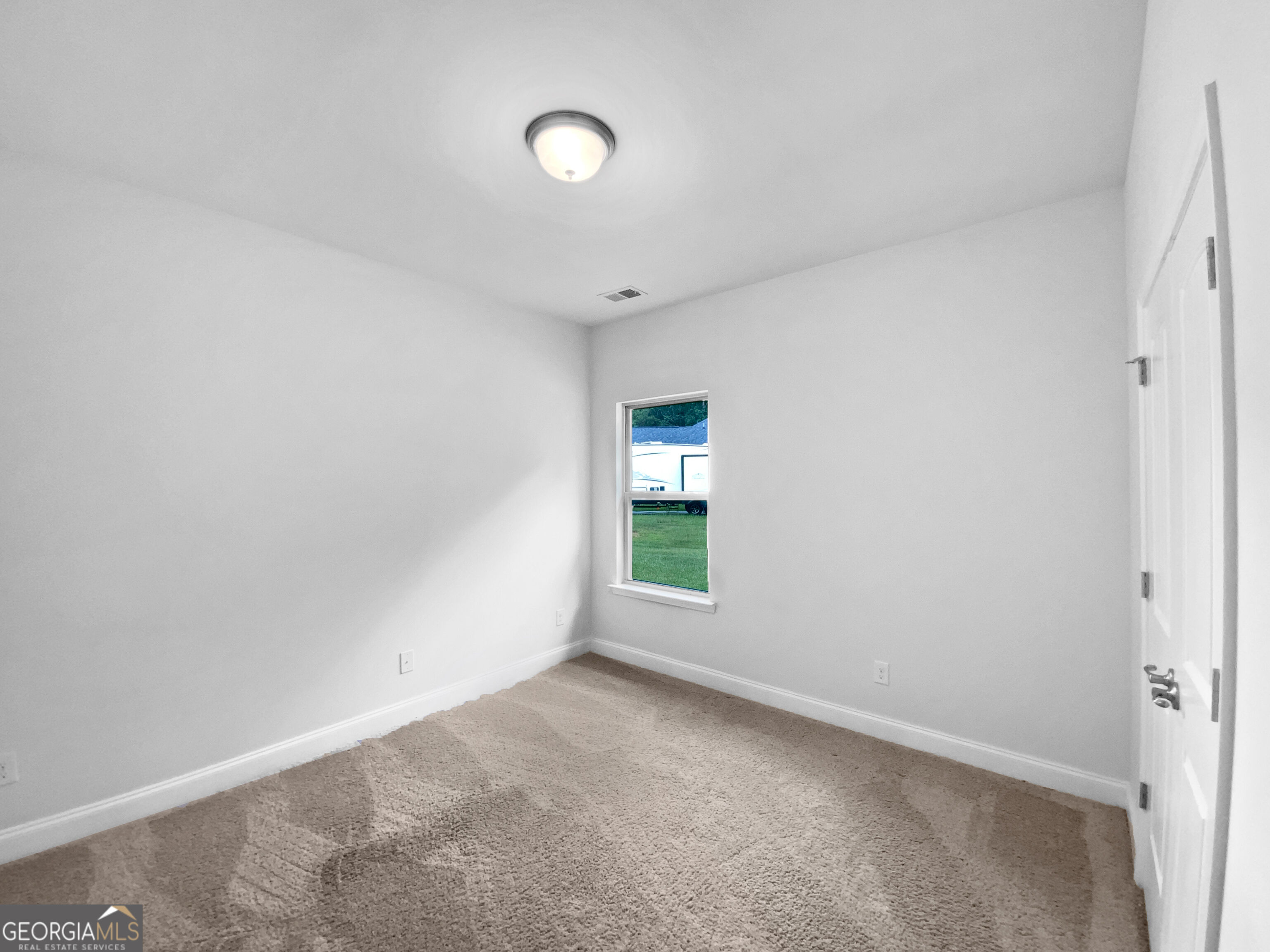 1037 Yorkshire Drive Property Photo 25