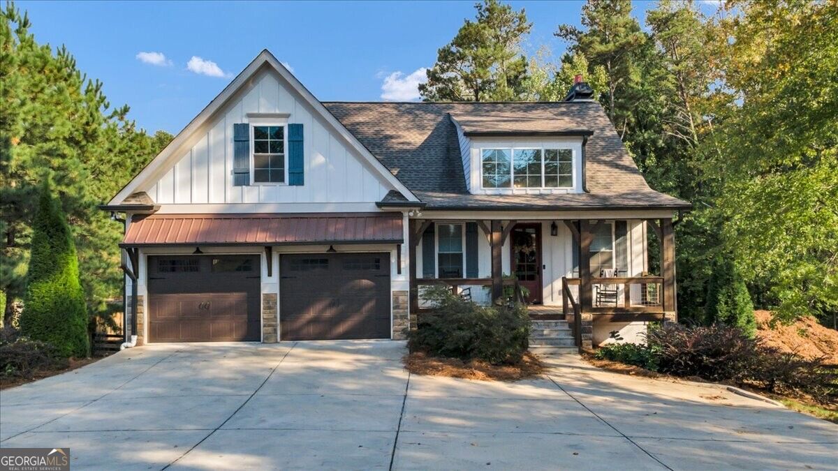 3580 Univeter Road Property Photo 1
