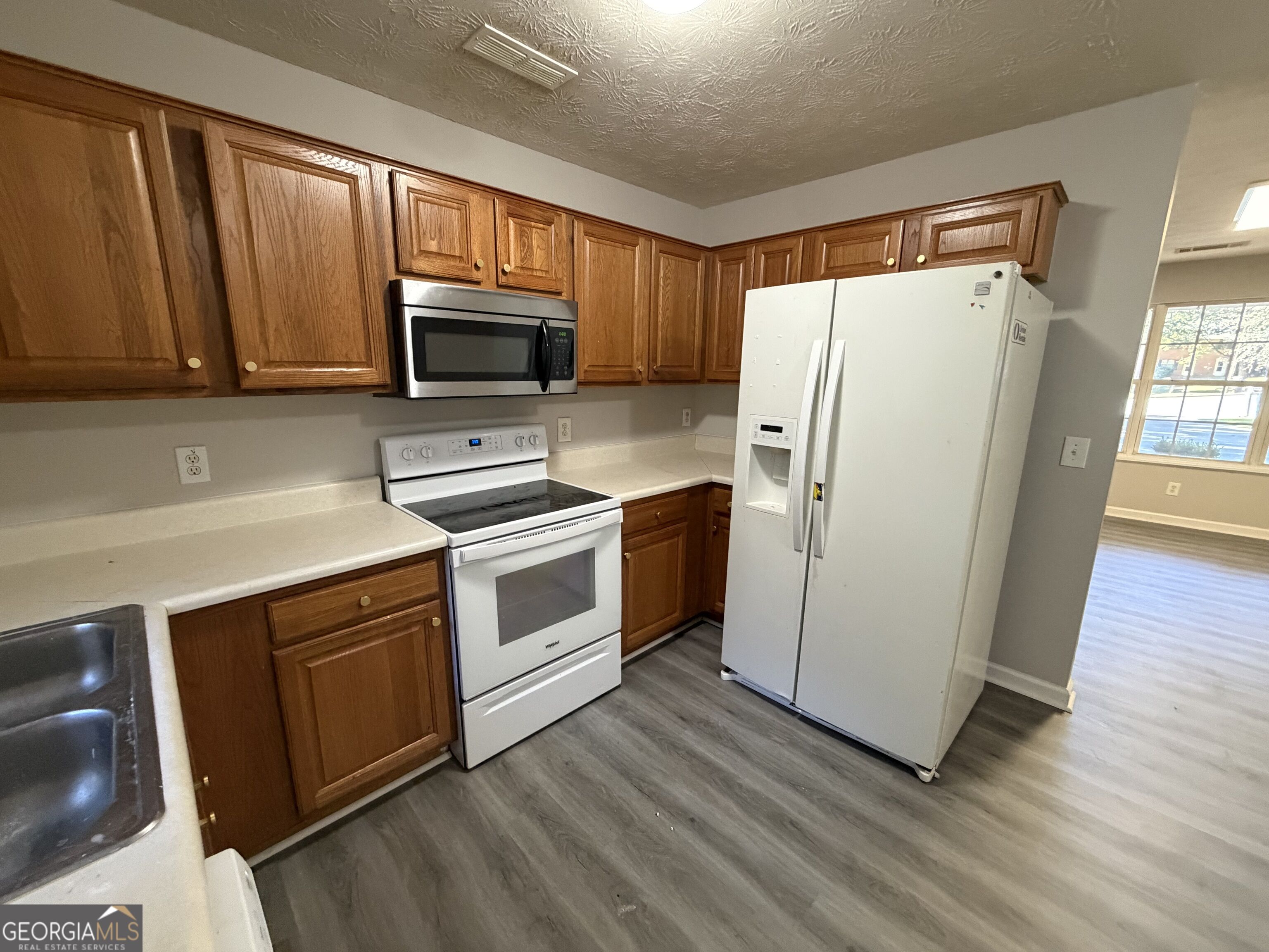 15 Simonton Ct. Property Photo 7