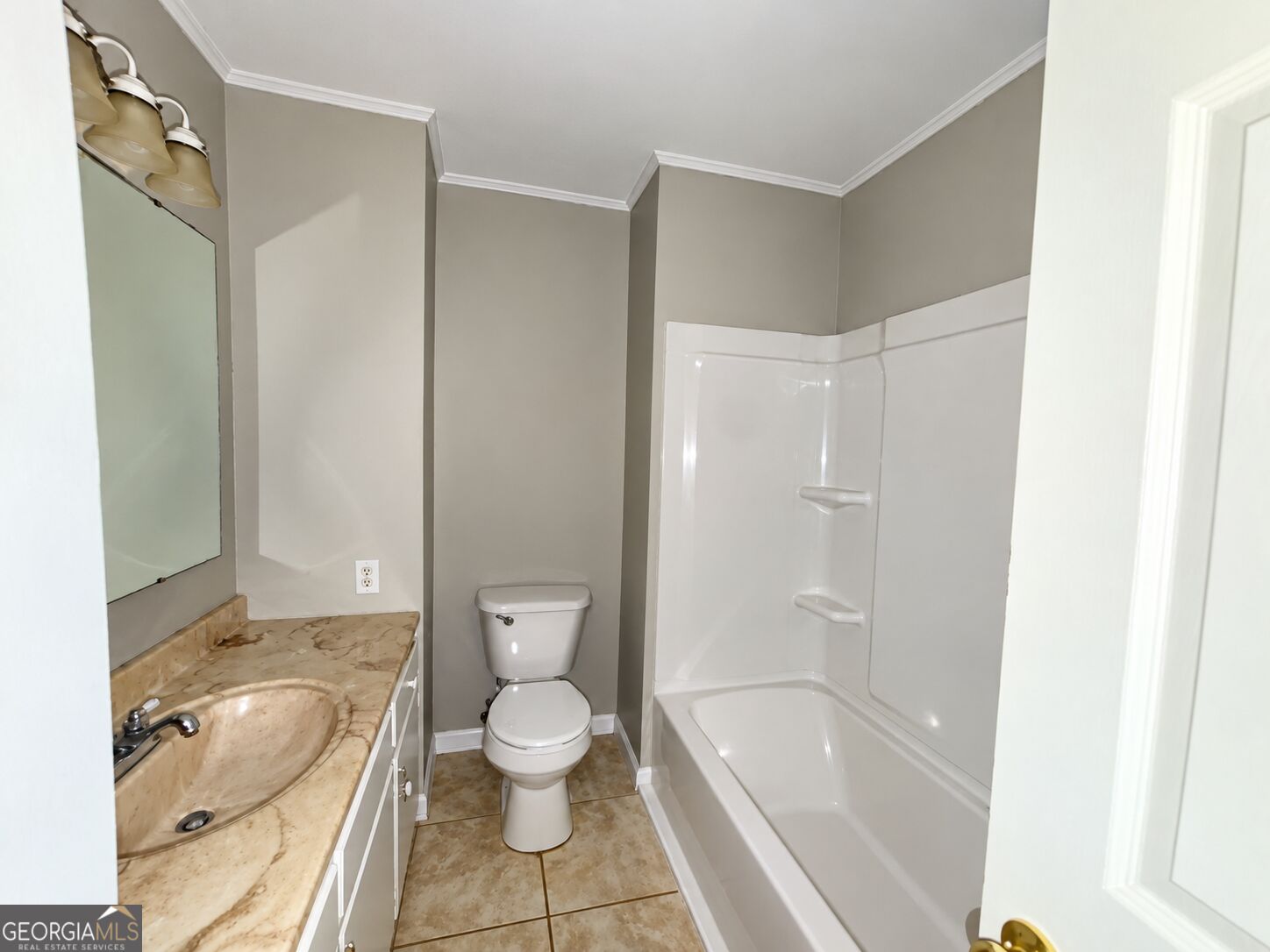 257 Linda Way Property Photo 10