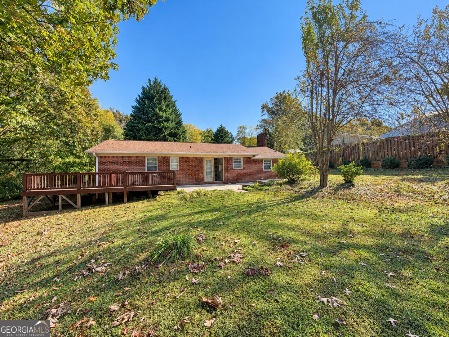 257 Linda Way Property Photo 13