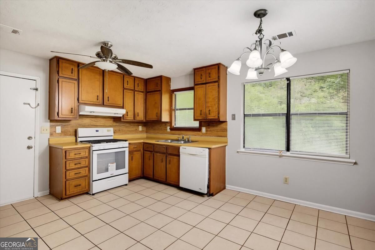 6690 Judy Lane Property Photo 14