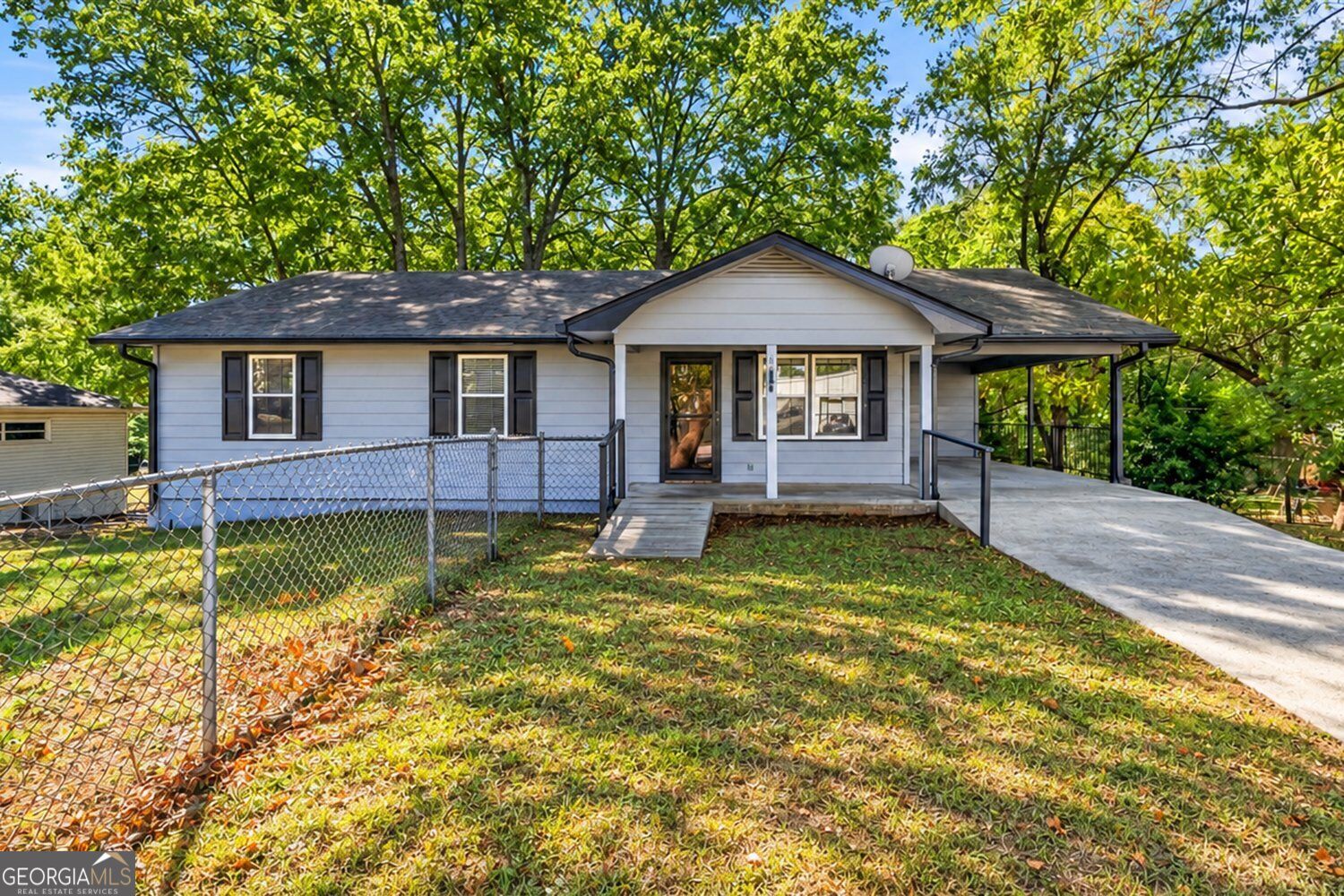 204 Lovvorn Road Property Photo 1