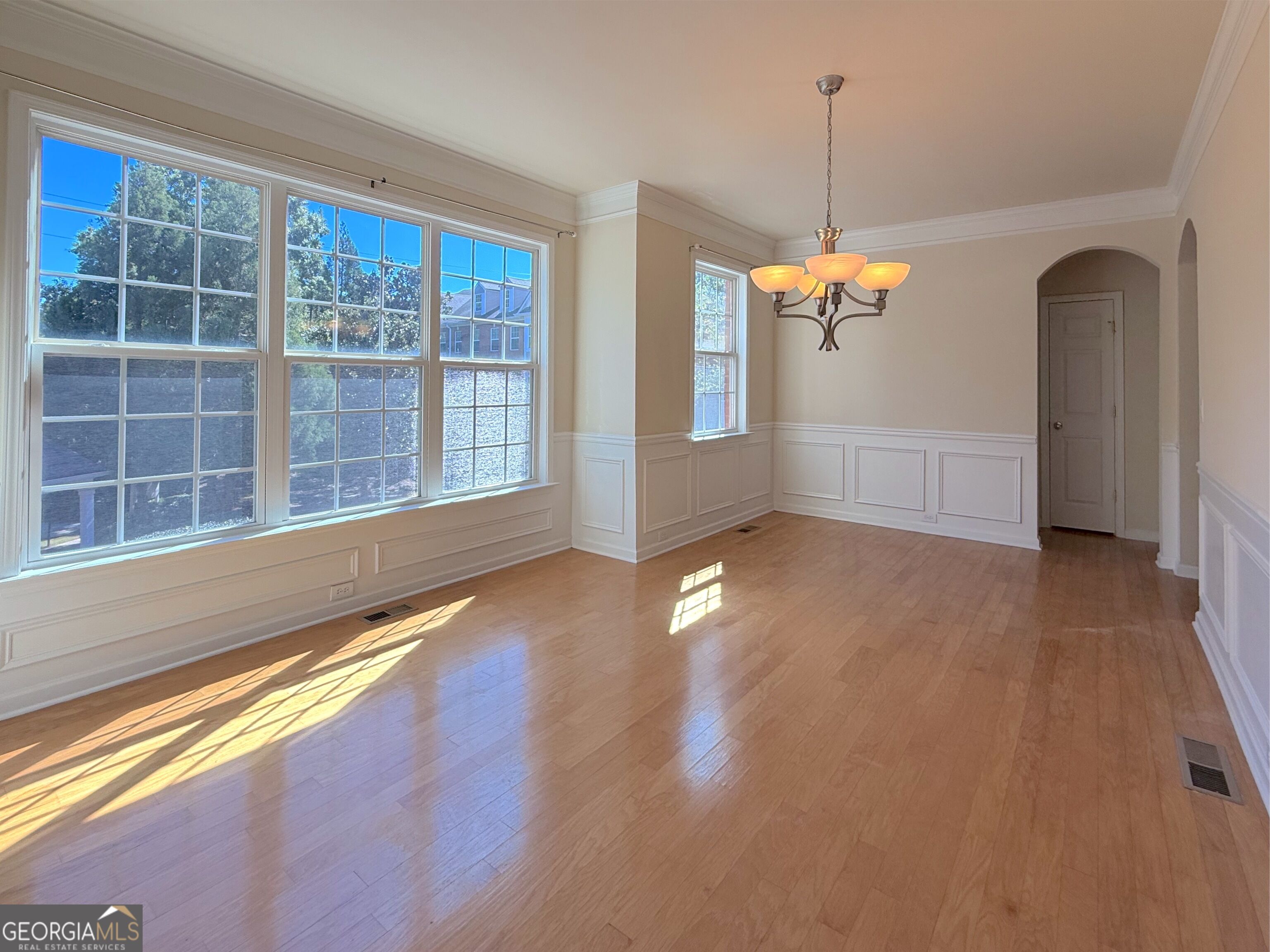 10507 Holliwell Court Property Photo 8