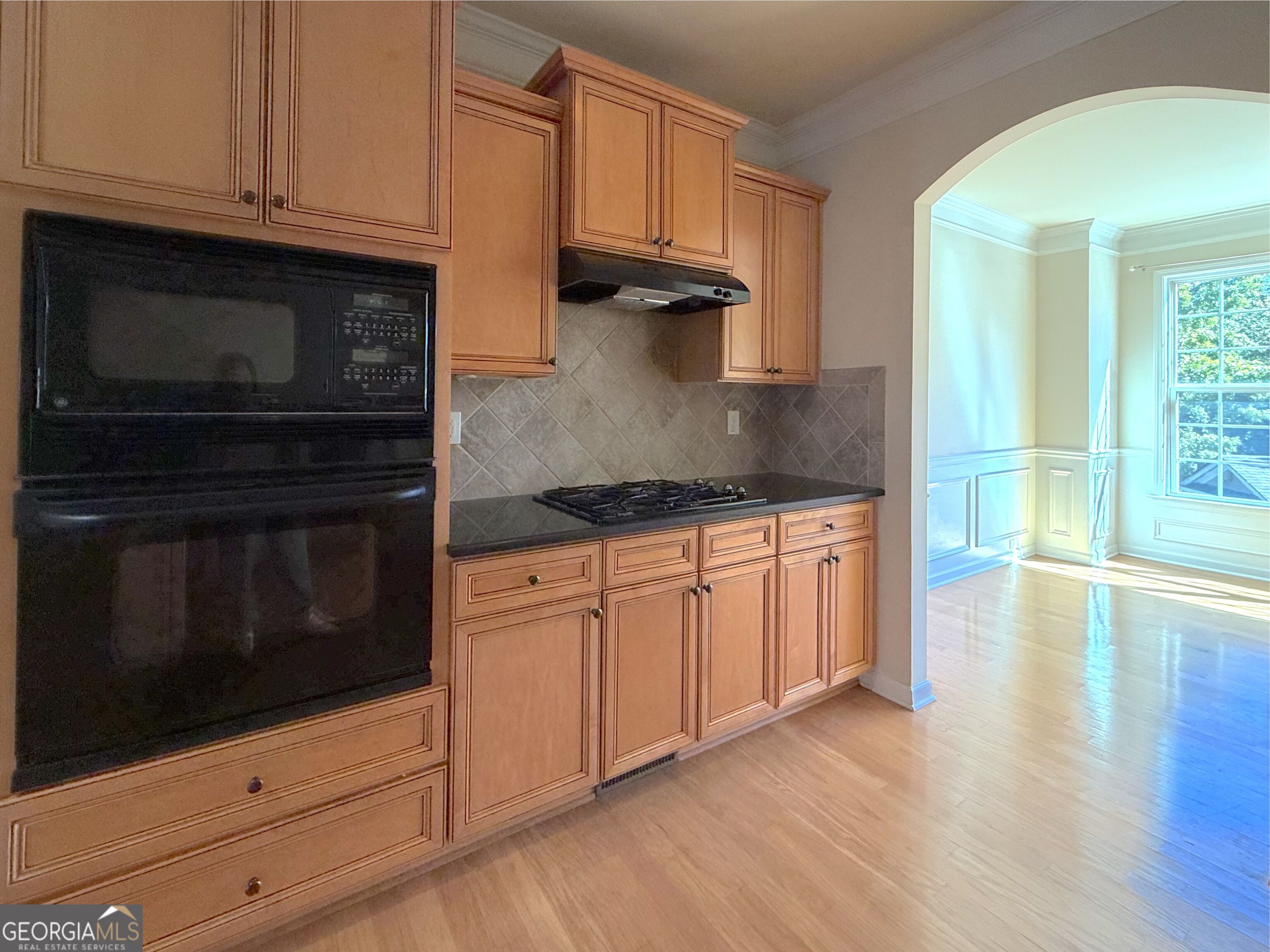 10507 Holliwell Court Property Photo 12