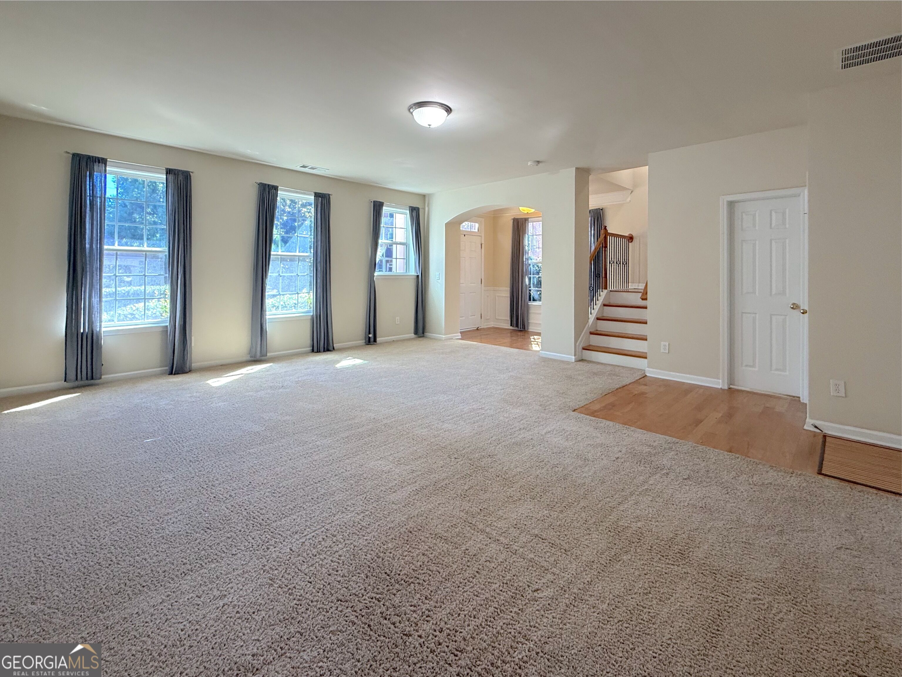 10507 Holliwell Court Property Photo 14