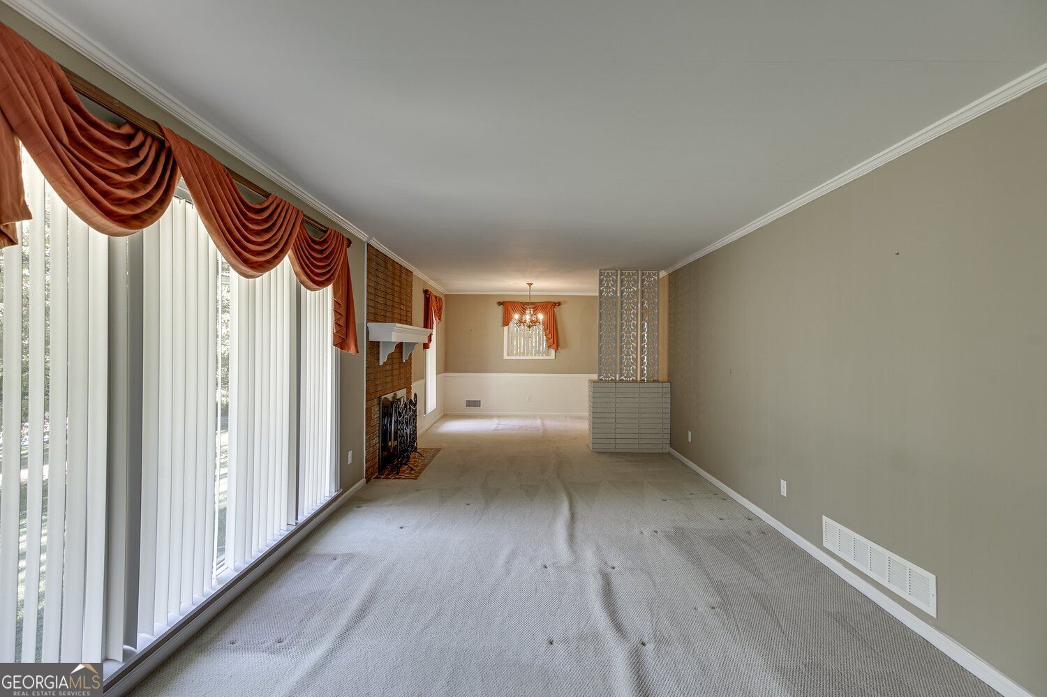 1173 Lakeshore Drive Property Photo 5