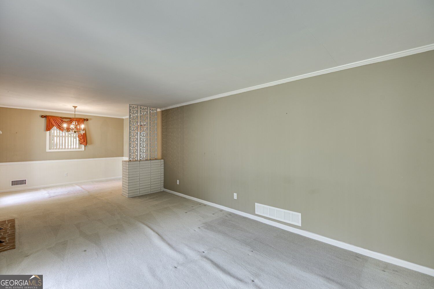 1173 Lakeshore Drive Property Photo 7