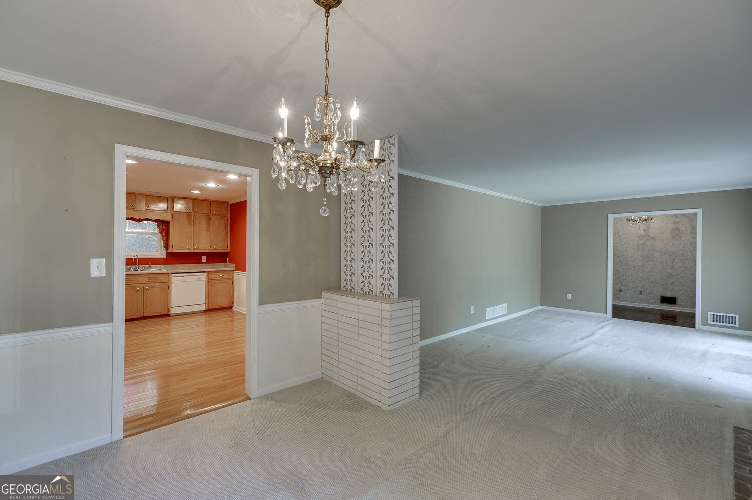 1173 Lakeshore Drive Property Photo 11