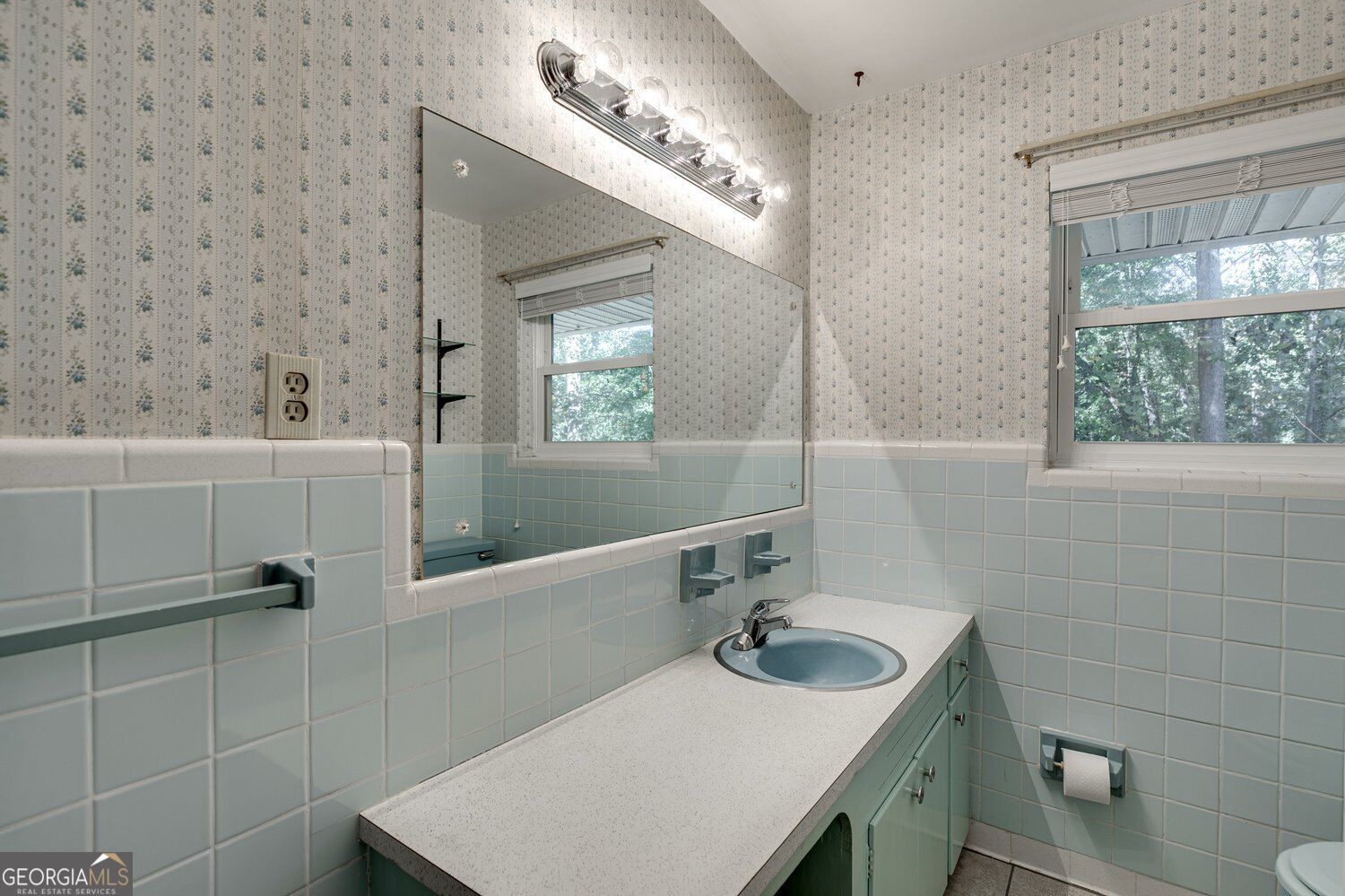 1173 Lakeshore Drive Property Photo 32