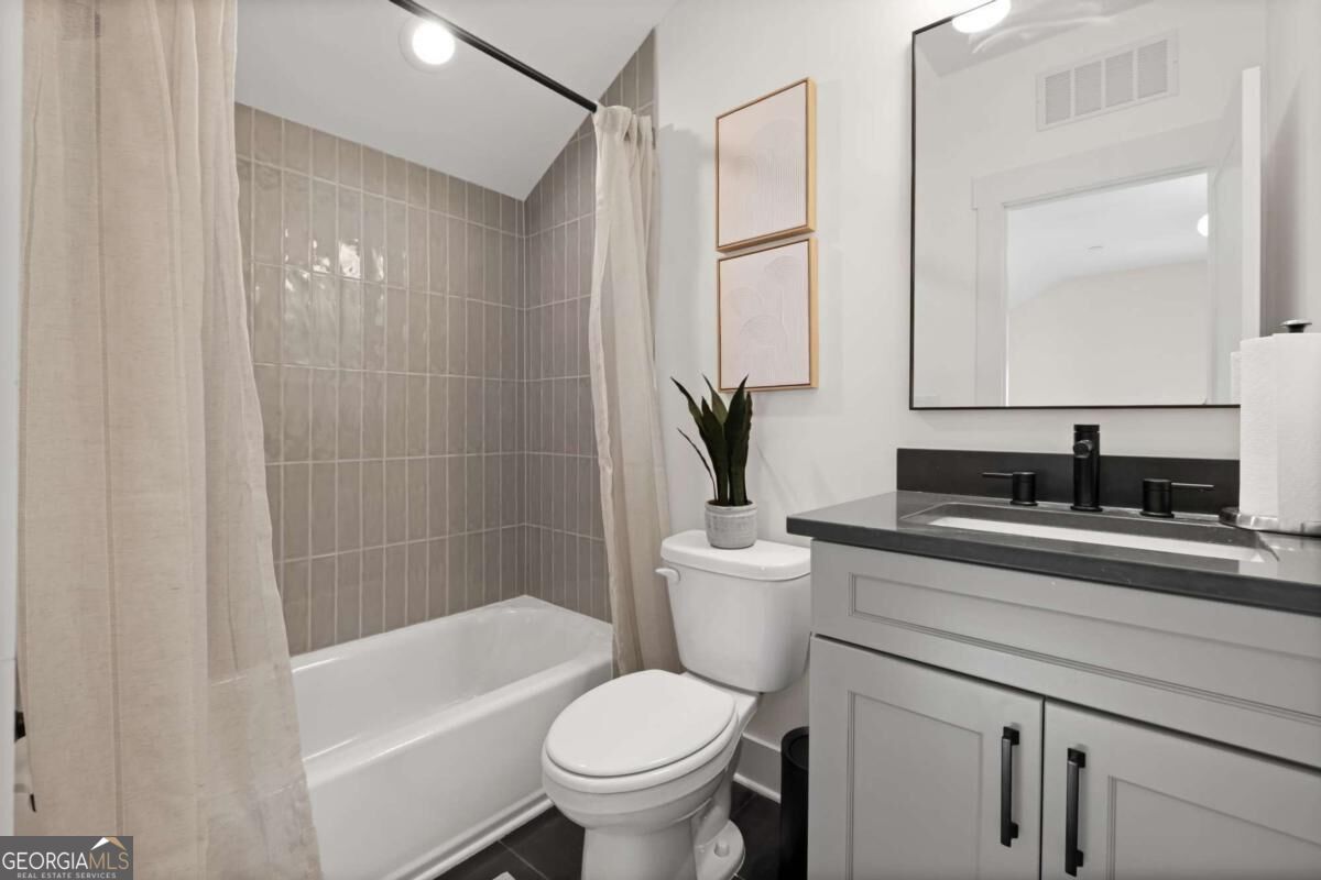 529 Groover Street Property Photo 34